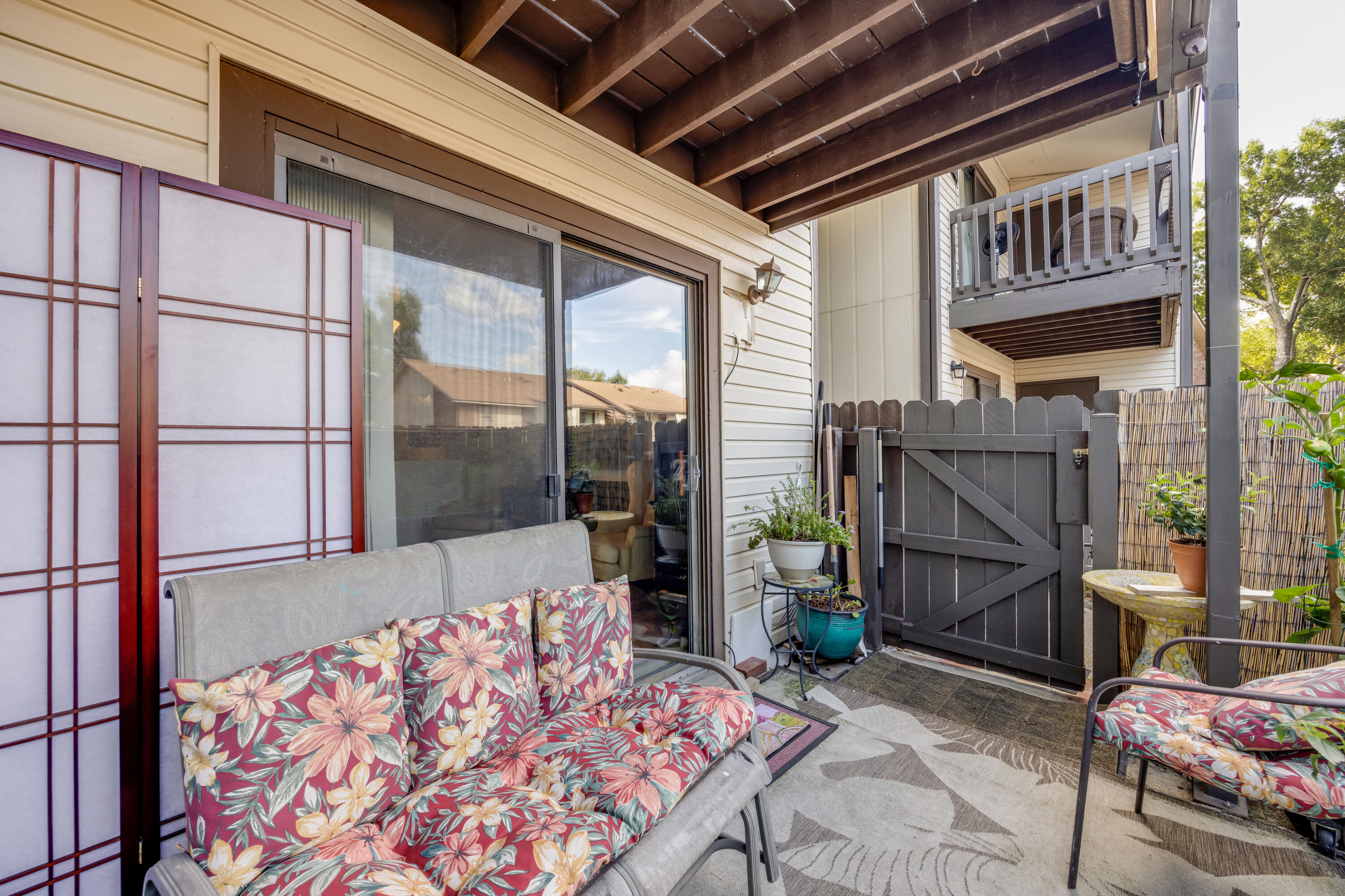 SPYGLASS POINT CONDO - Residential