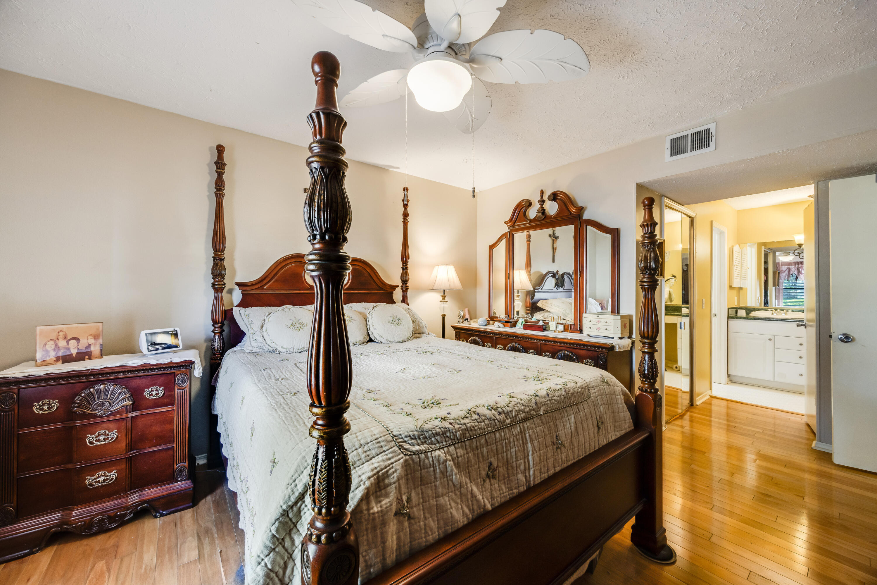 SPYGLASS POINT CONDO - Residential
