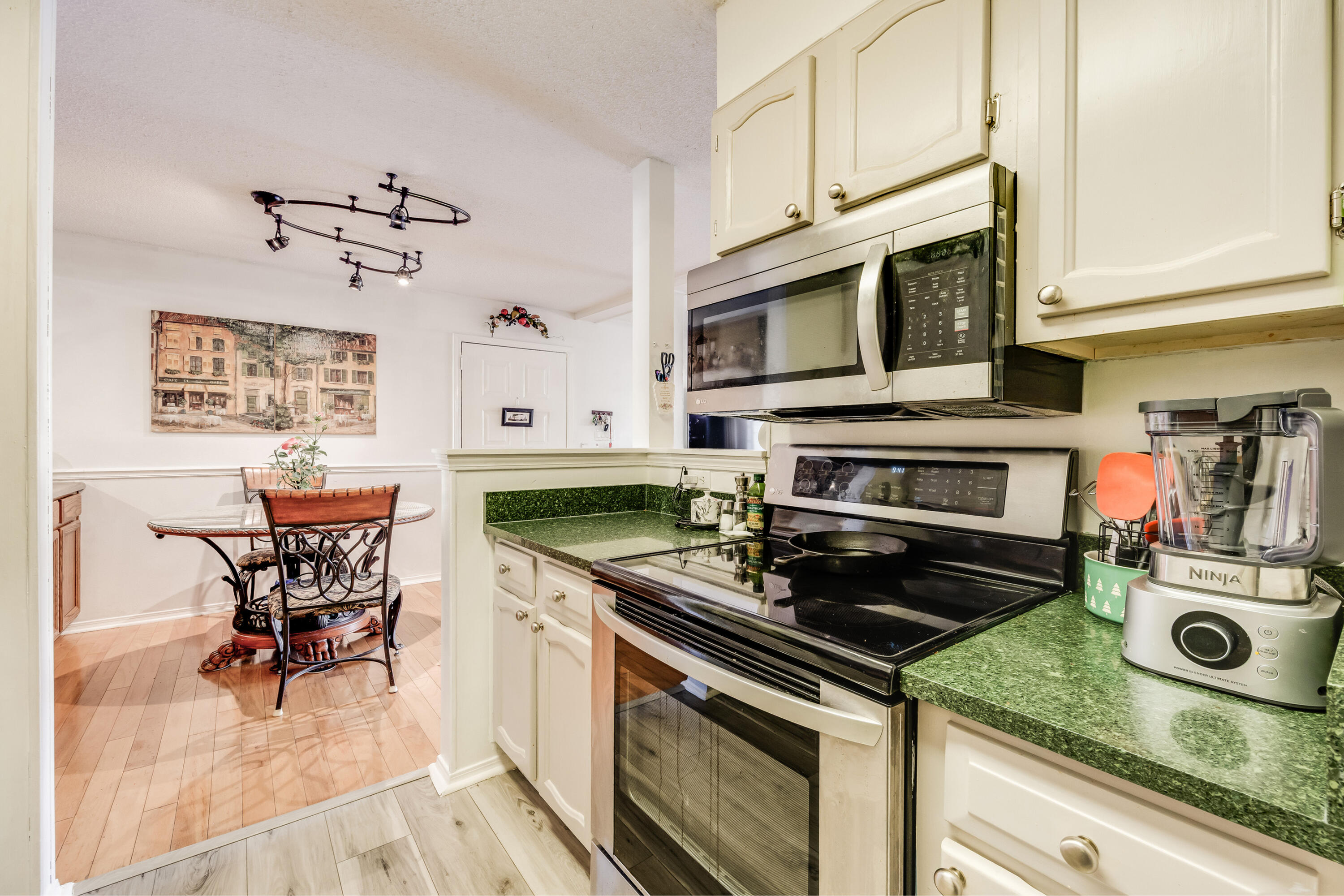 SPYGLASS POINT CONDO - Residential