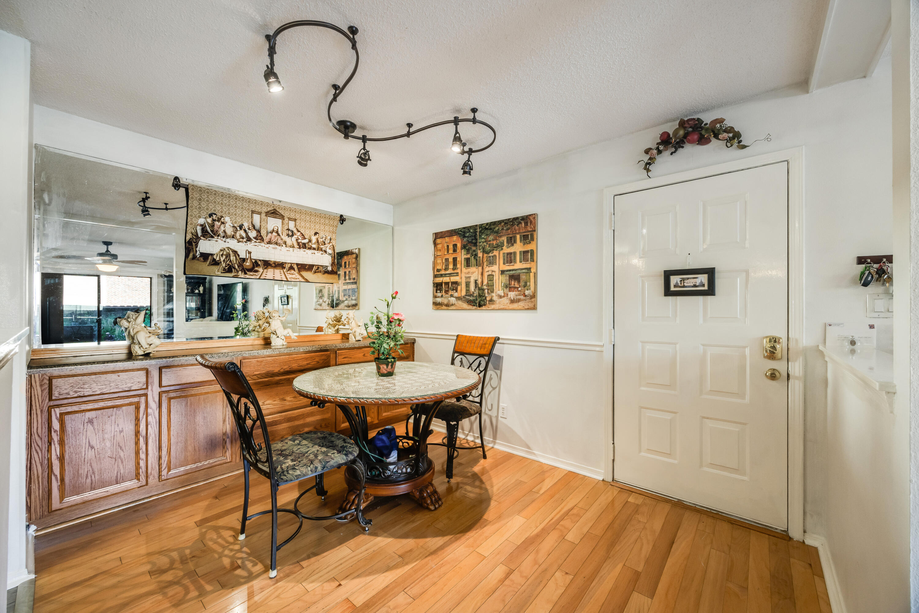 SPYGLASS POINT CONDO - Residential