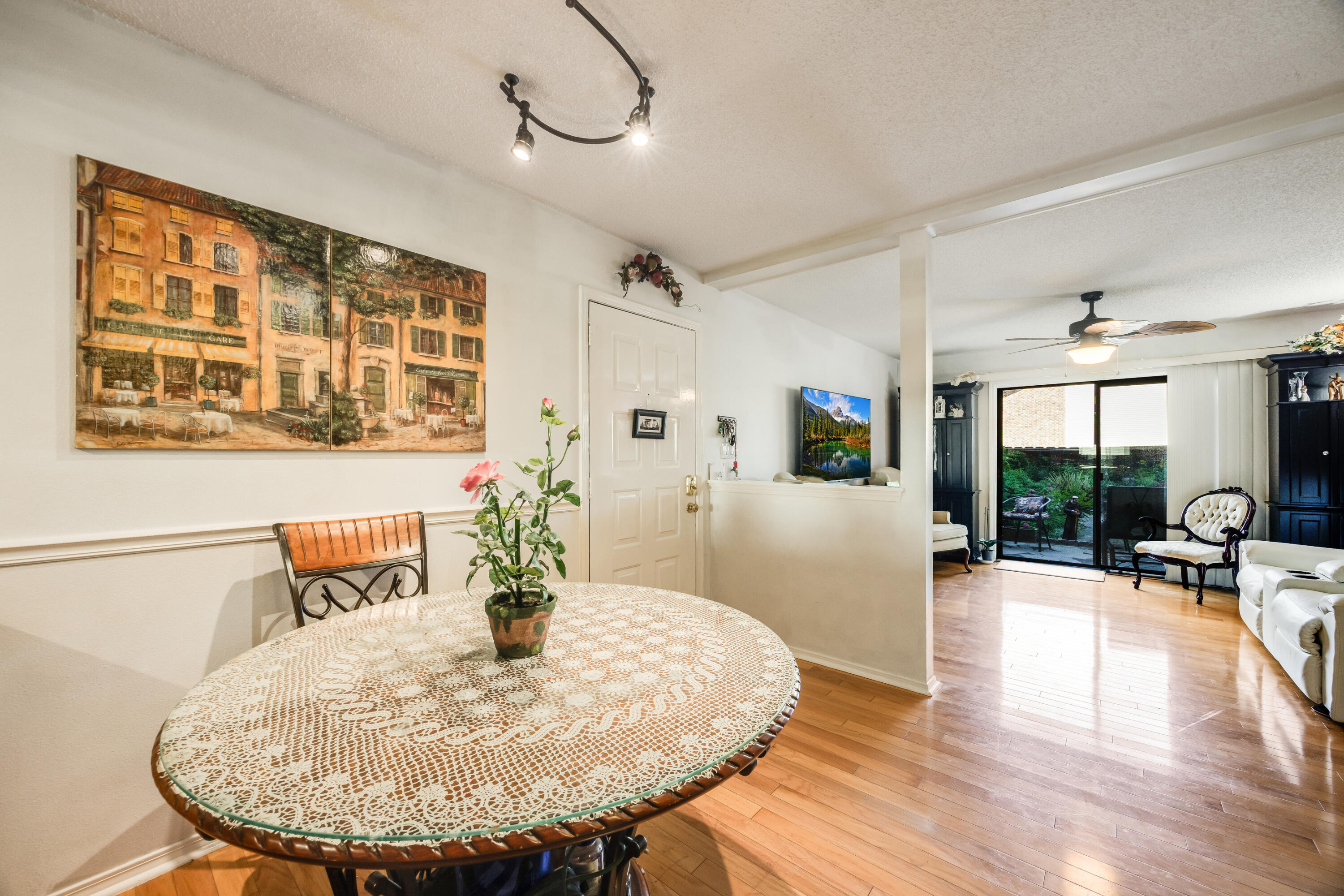 SPYGLASS POINT CONDO - Residential