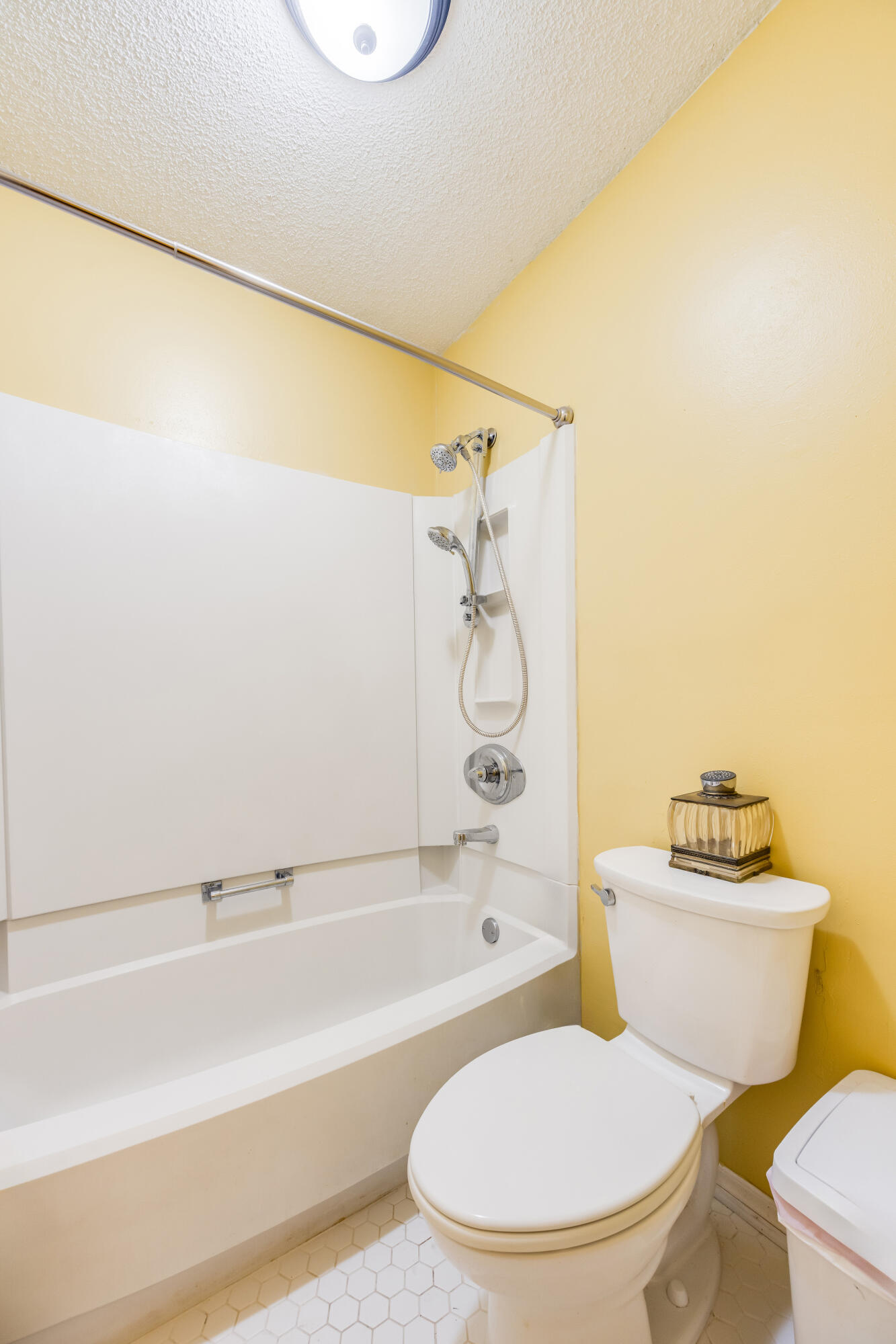 SPYGLASS POINT CONDO - Residential