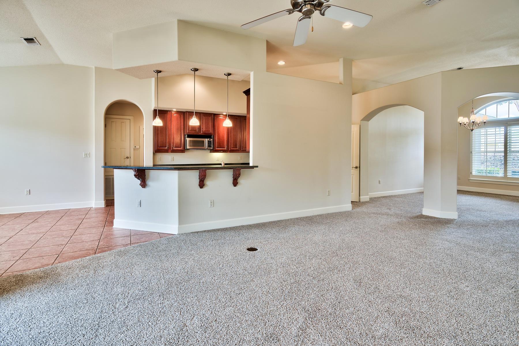 CHARDONNAY ESTATES - Residential