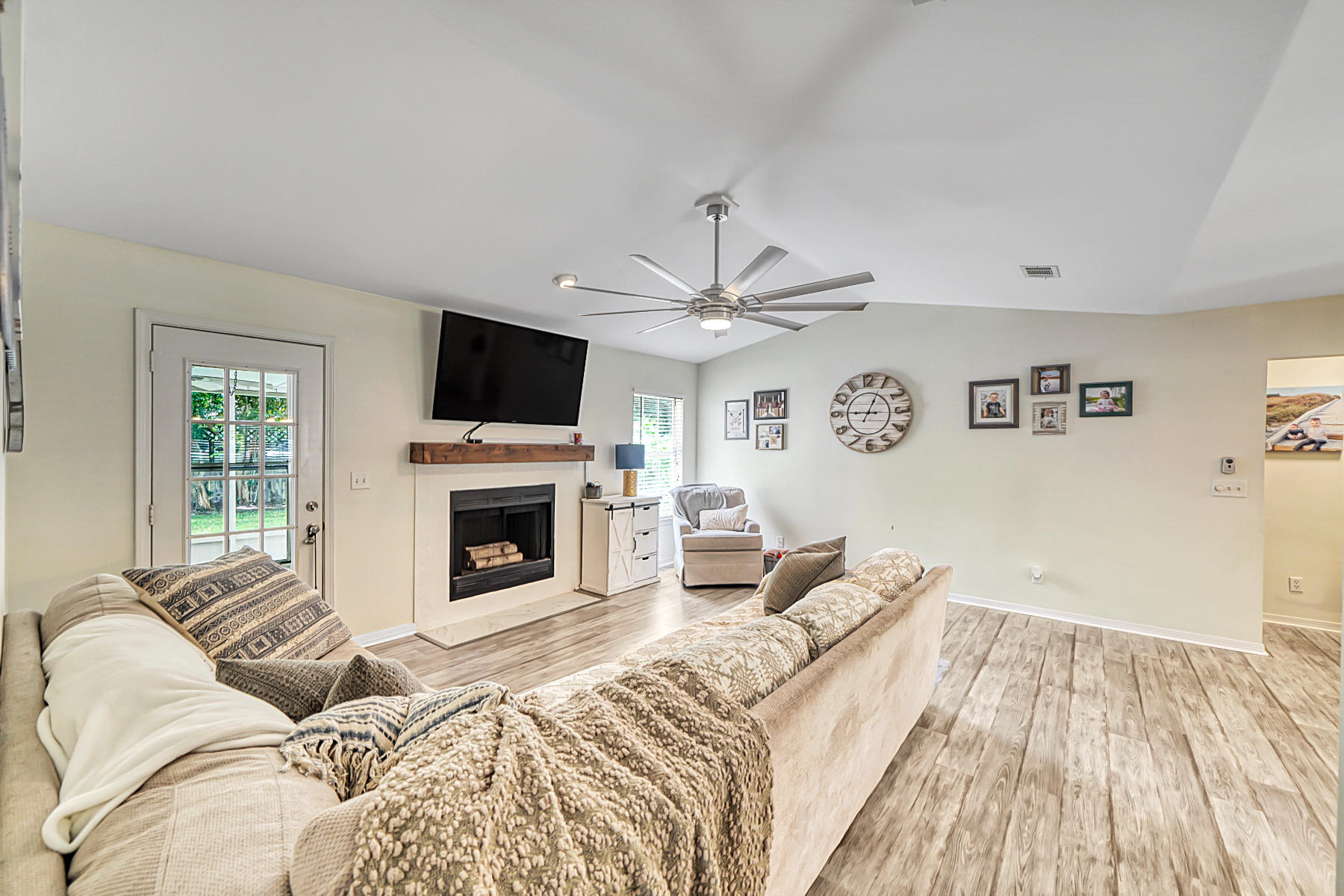 THE WILLOWS PH 1 - Residential