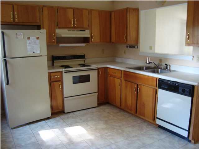 APLIN HEIGHTS S/D PH 1 - Residential Lease