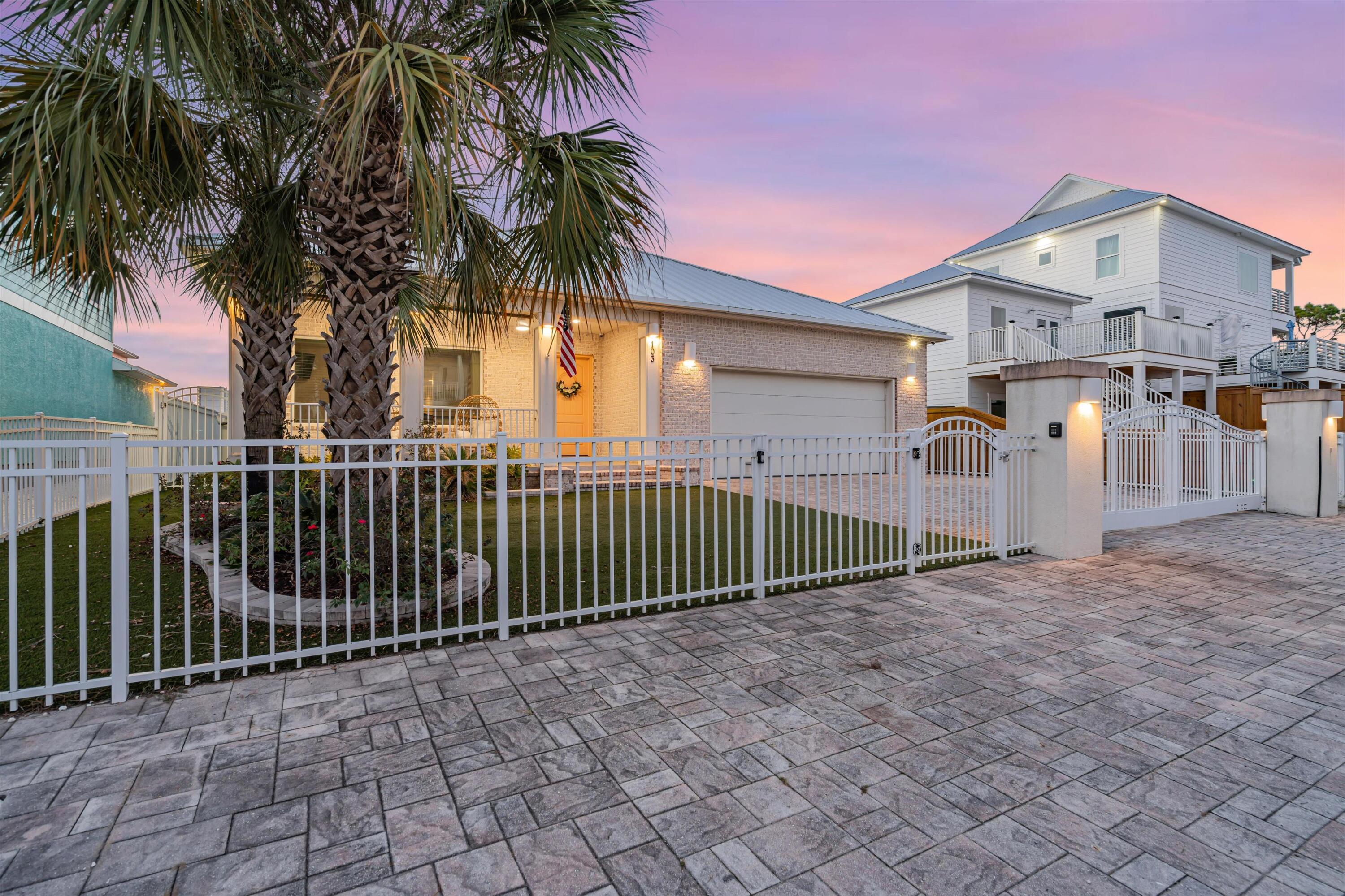 BID-A-WEE S/D - Residential