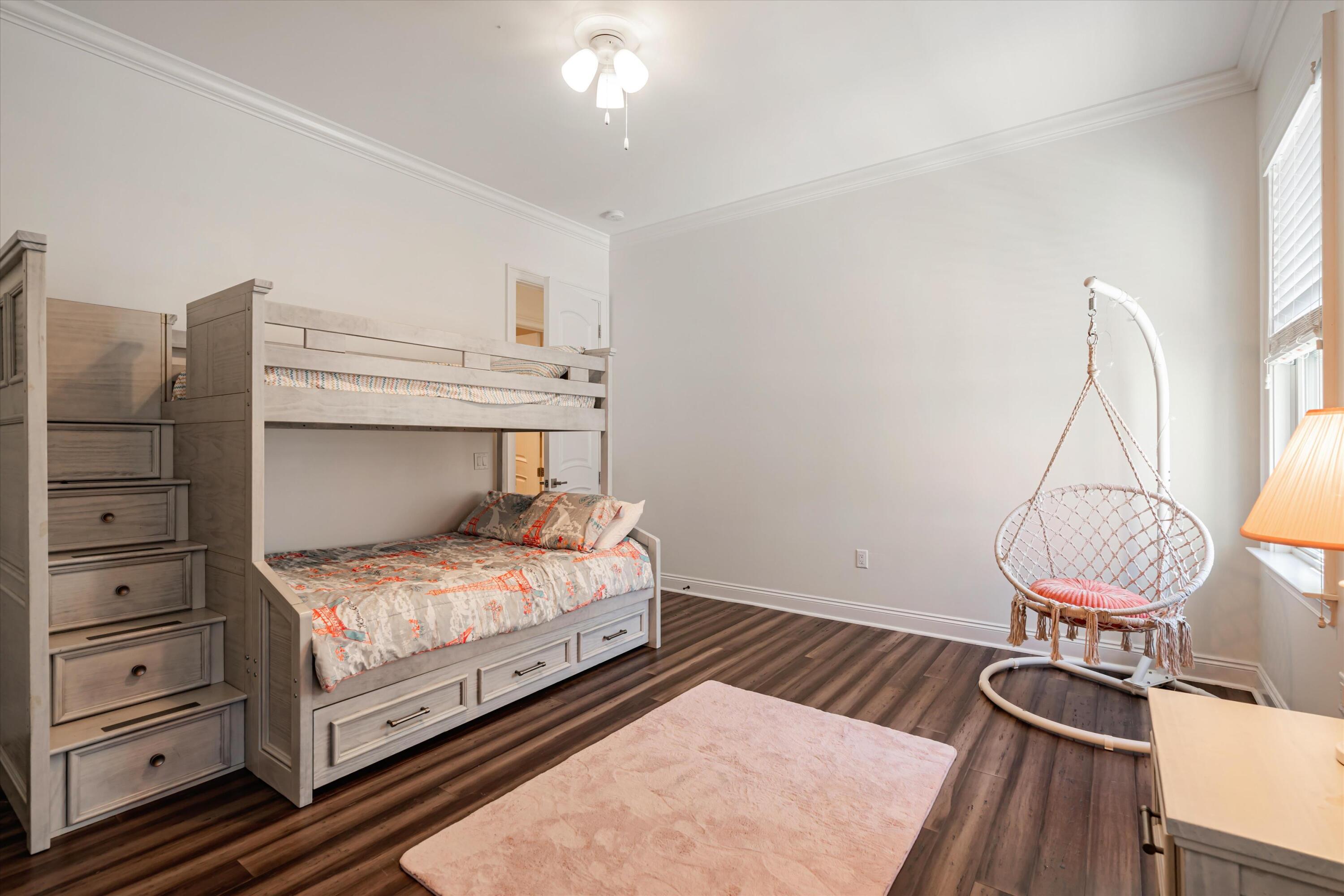 BID-A-WEE S/D - Residential