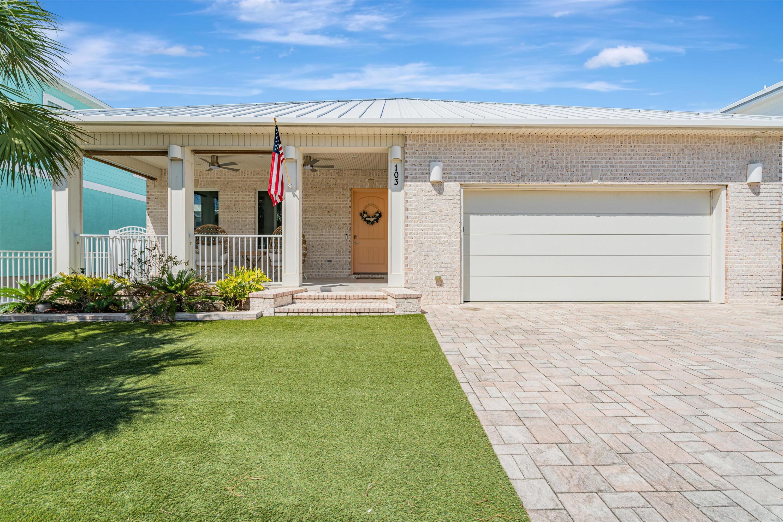 BID-A-WEE S/D - Residential