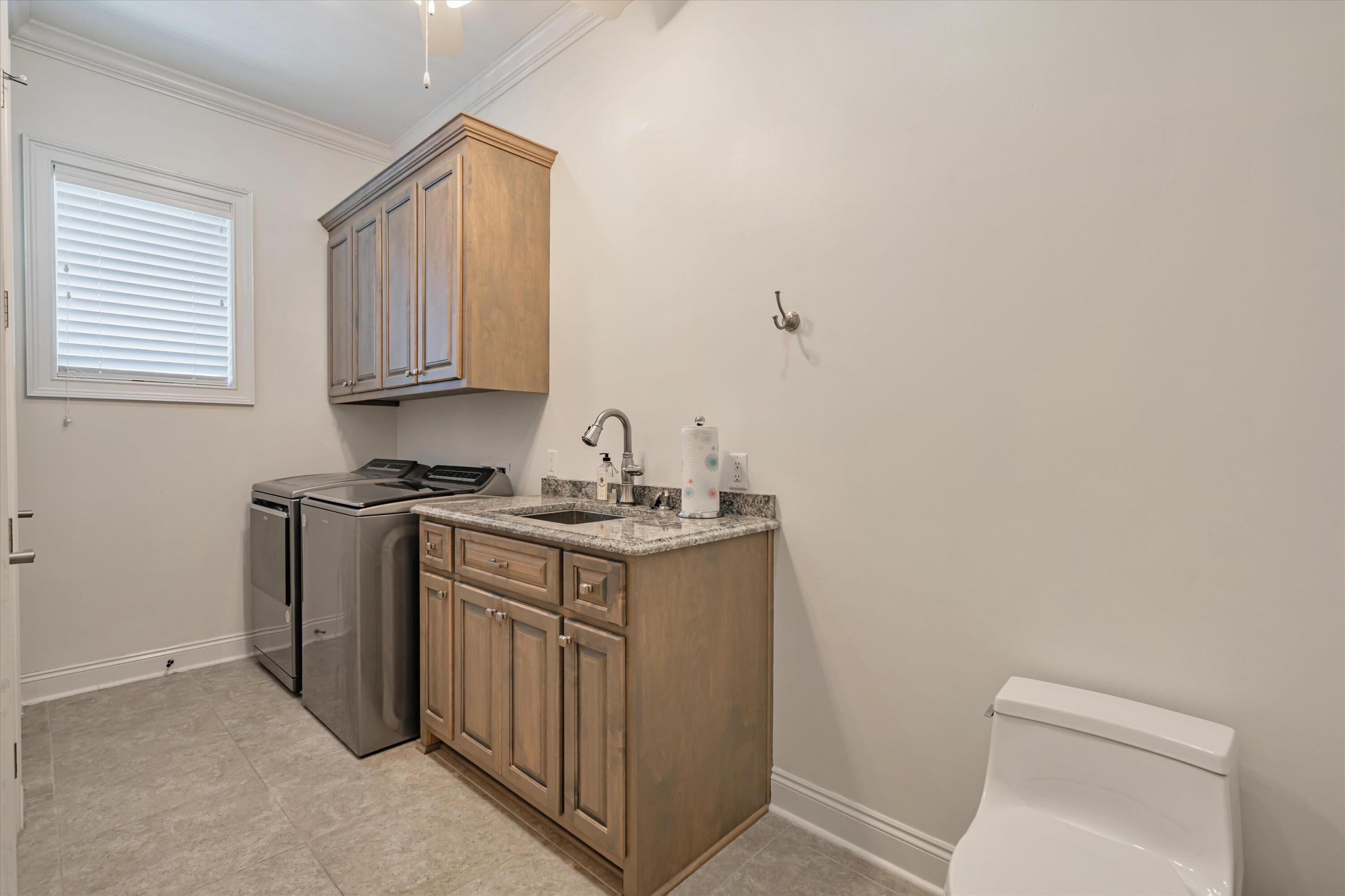 BID-A-WEE S/D - Residential