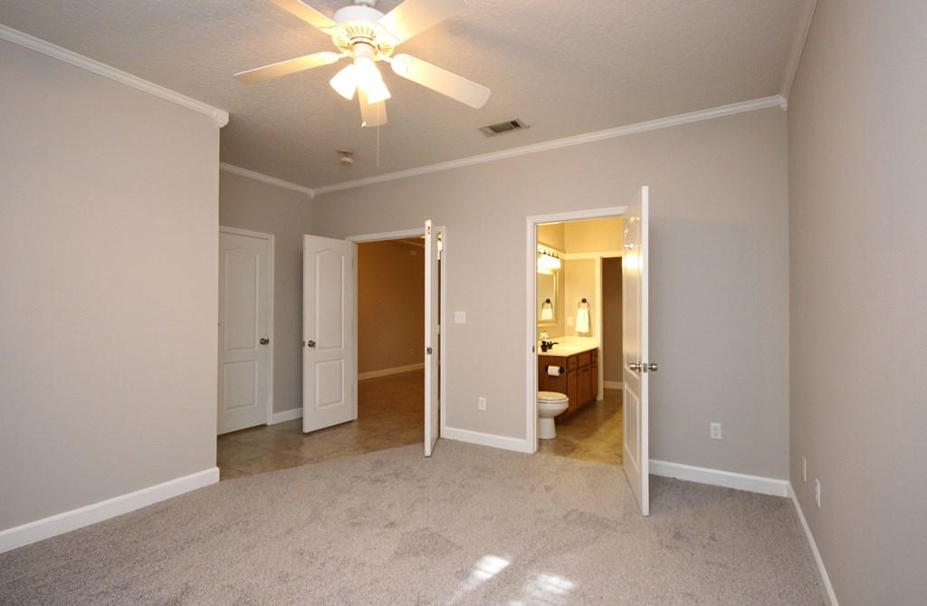 WALTON PARK LOT 5 - Residential