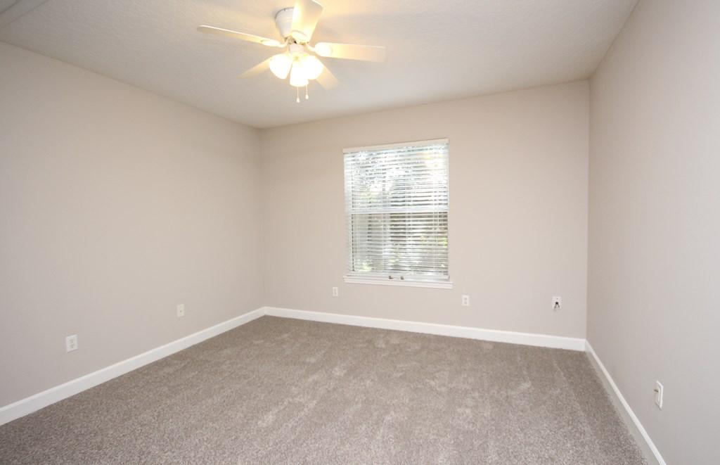 WALTON PARK LOT 5 - Residential