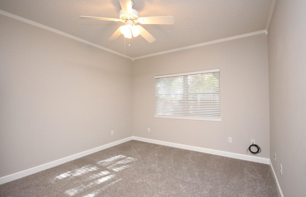 WALTON PARK LOT 5 - Residential