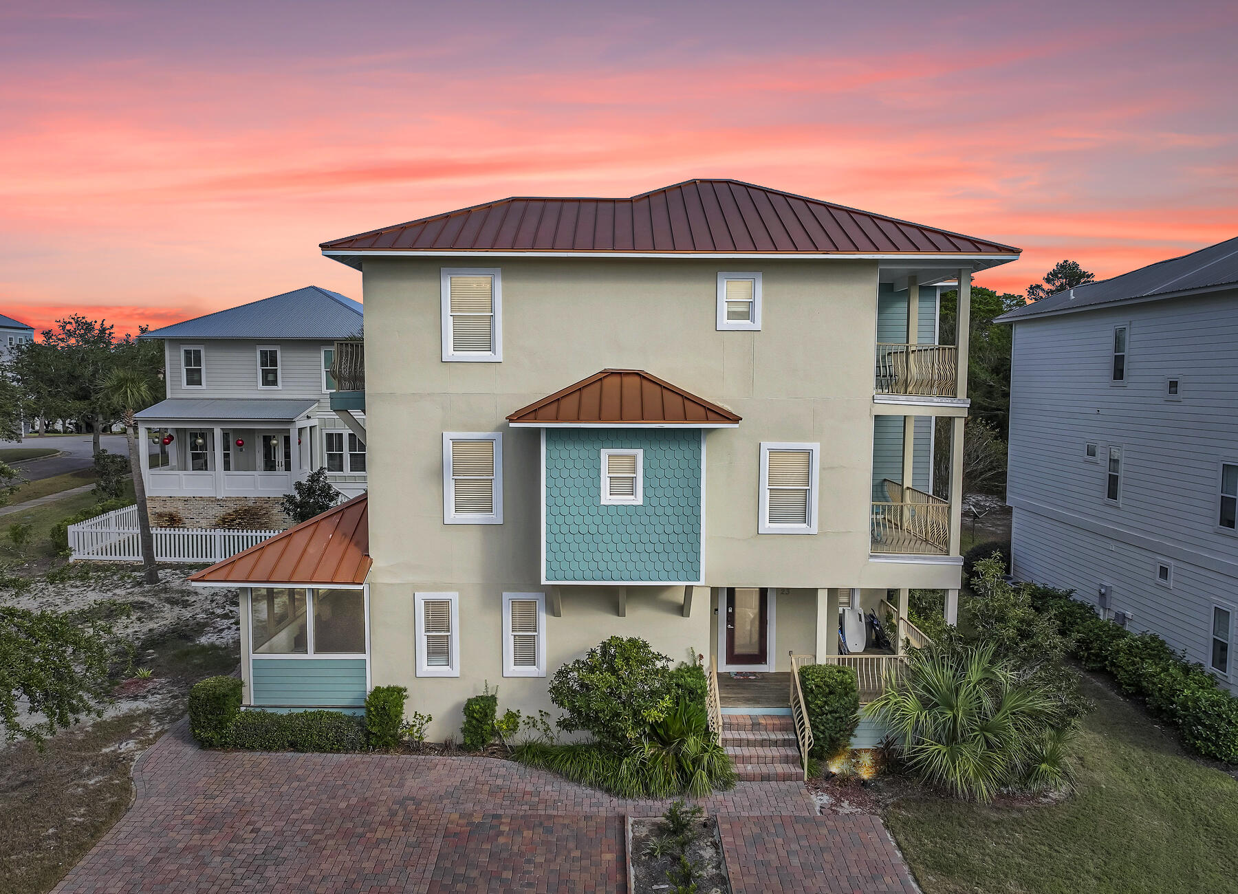 VILLAGE AT BLUE MOUNTAIN BEACH - Residential