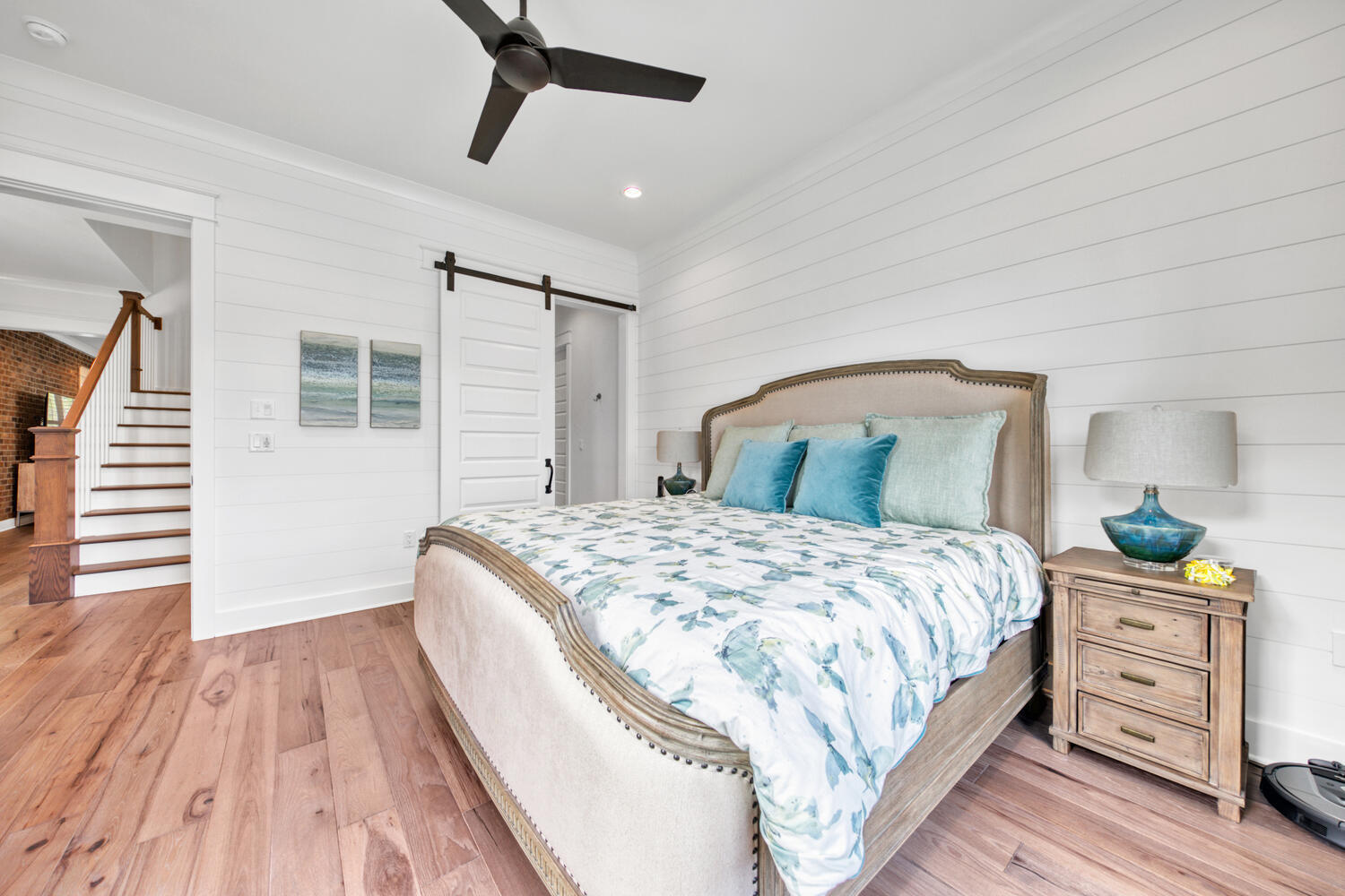 Ridgewalk - Residential