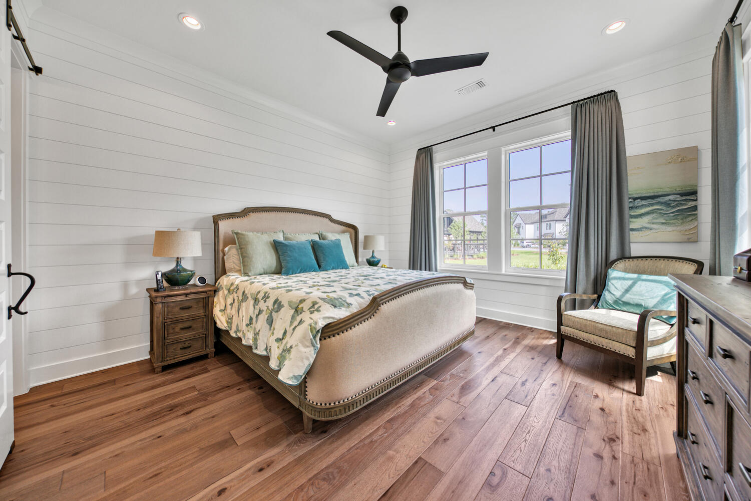 Ridgewalk - Residential