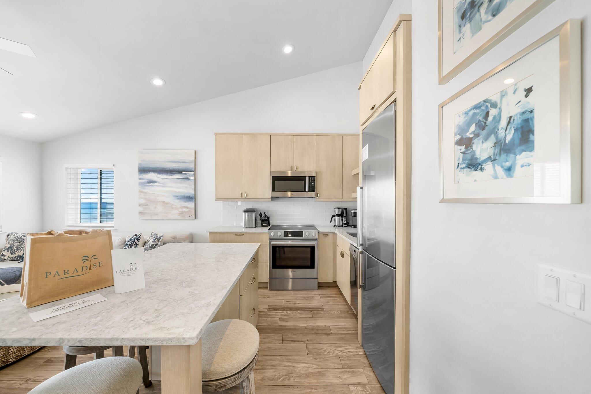 LEEWARD CONDO 2 - Residential