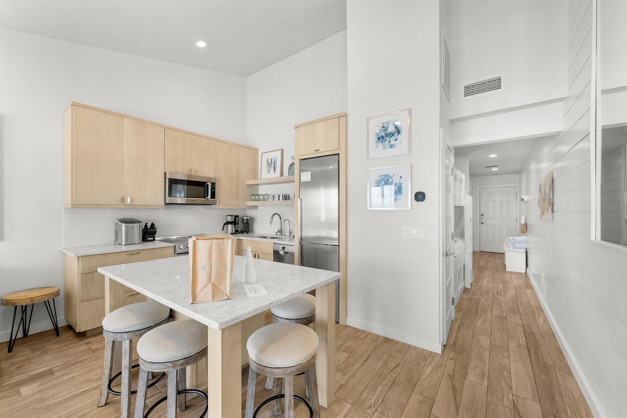 LEEWARD CONDO 2 - Residential