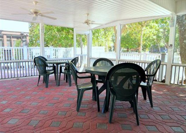 SEAGROVE 1ST ADDN - Residential