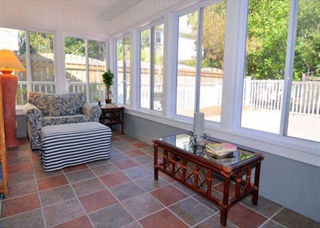 SEAGROVE 1ST ADDN - Residential