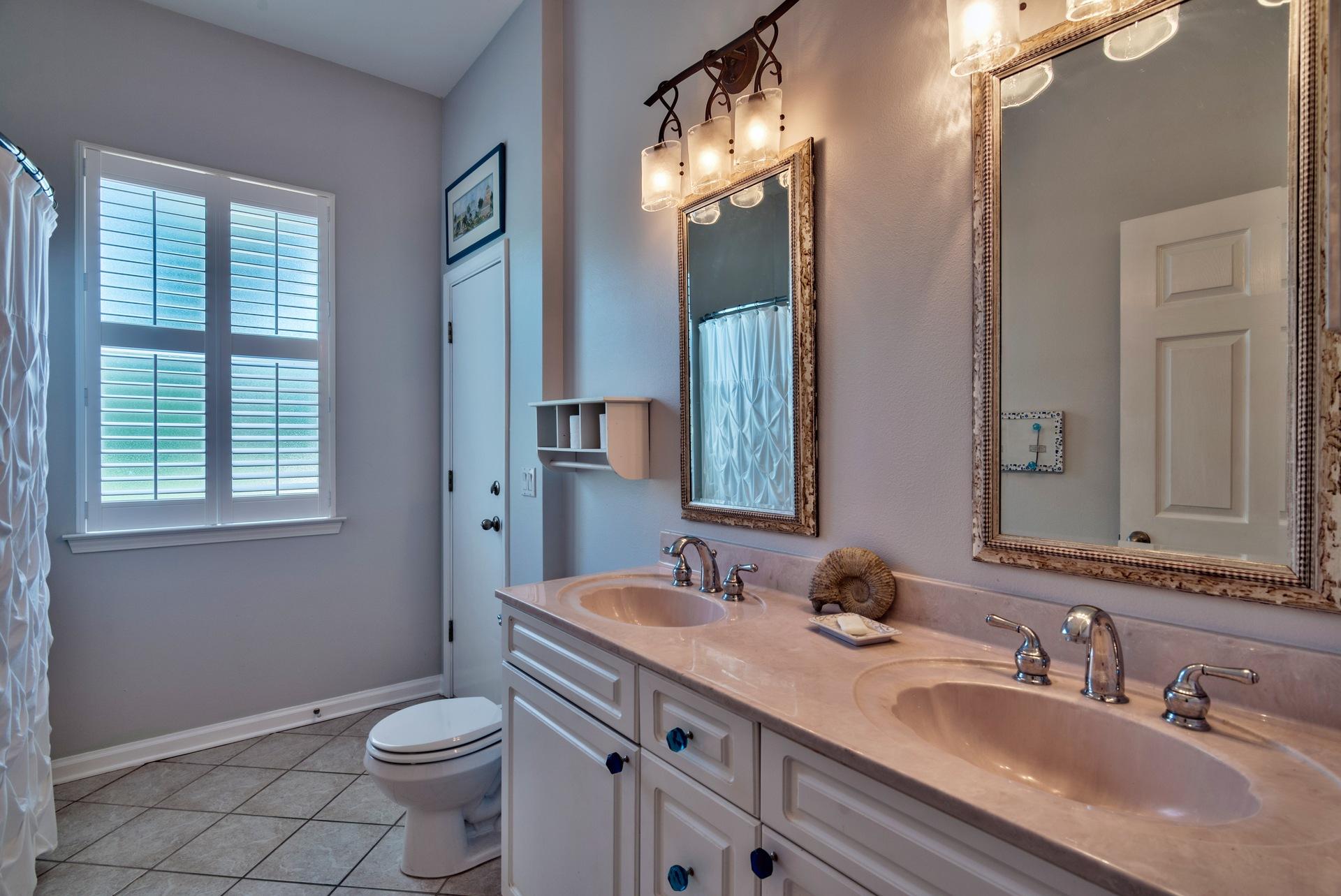 WINDSOR FOREST - Residential