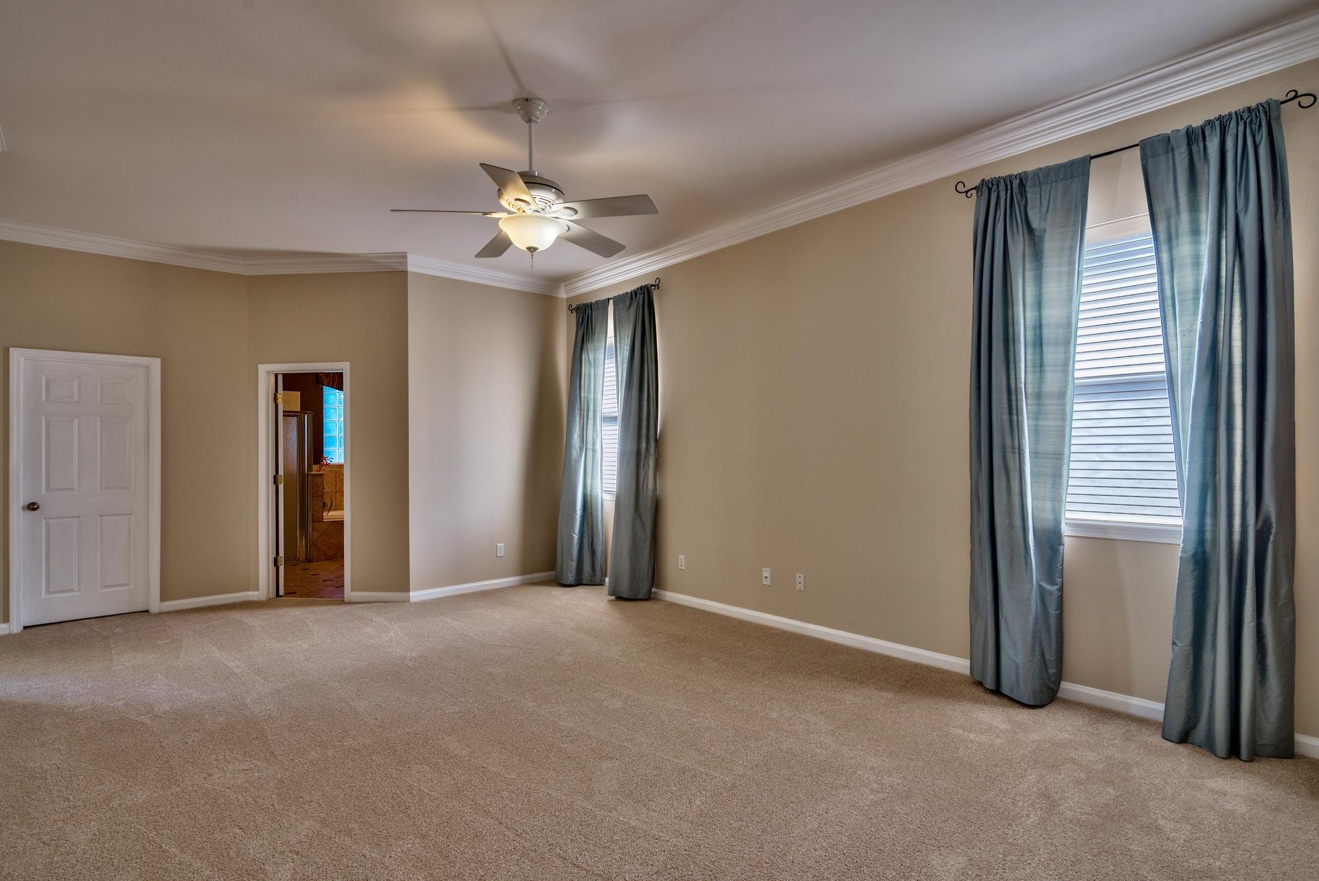 WINDSOR FOREST - Residential