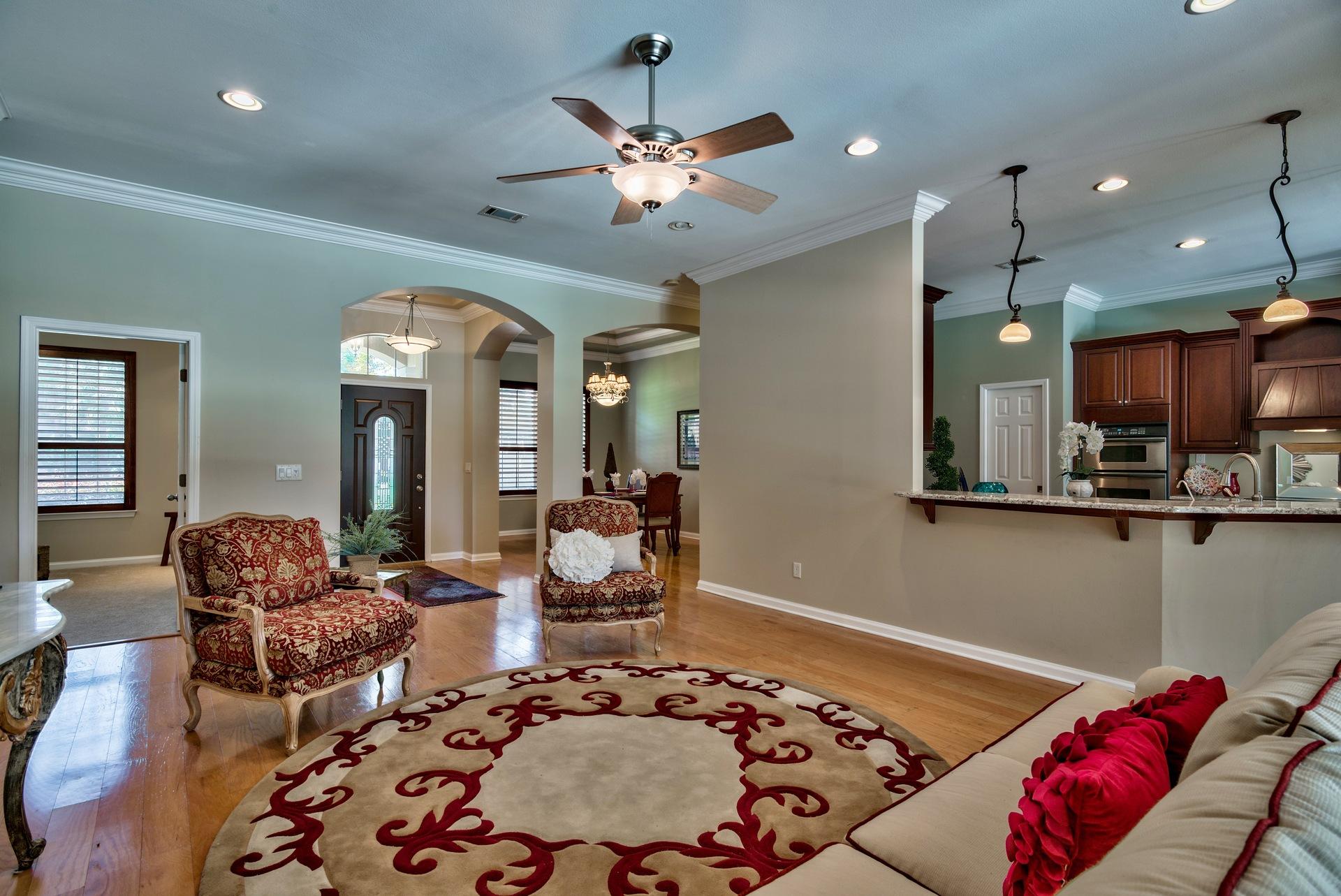 WINDSOR FOREST - Residential