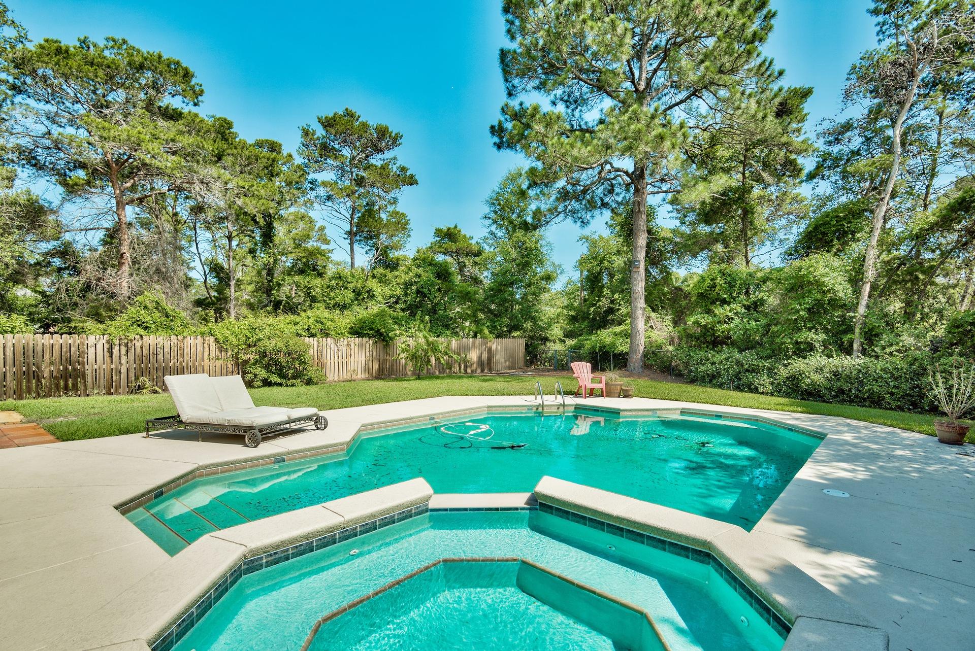 WINDSOR FOREST - Residential