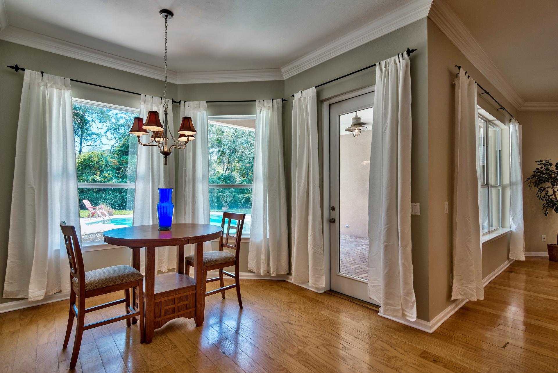 WINDSOR FOREST - Residential