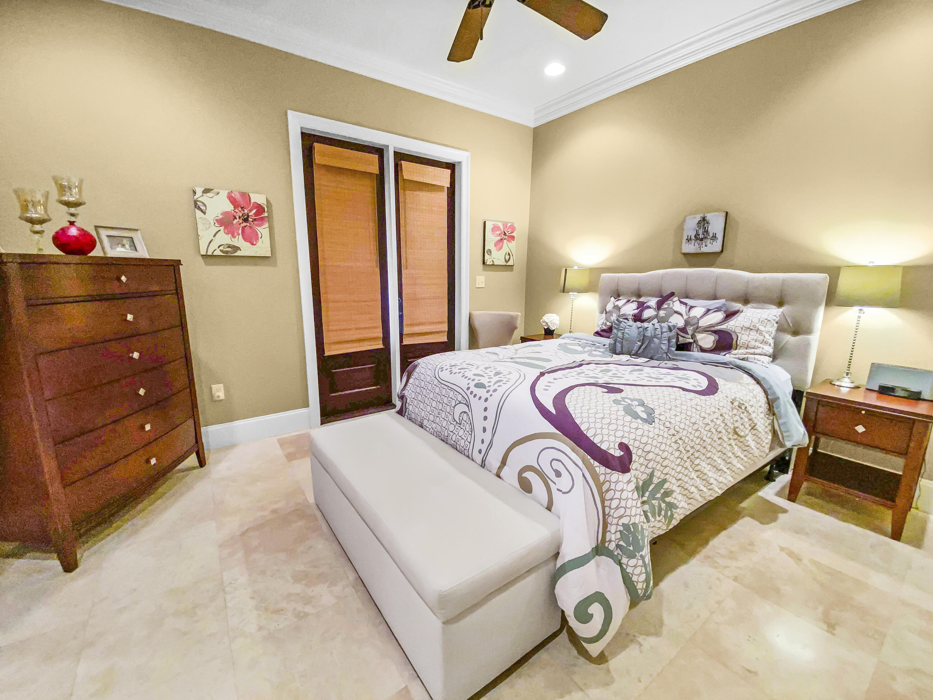 VINEYARD AT RAVEN OAKS - Residential