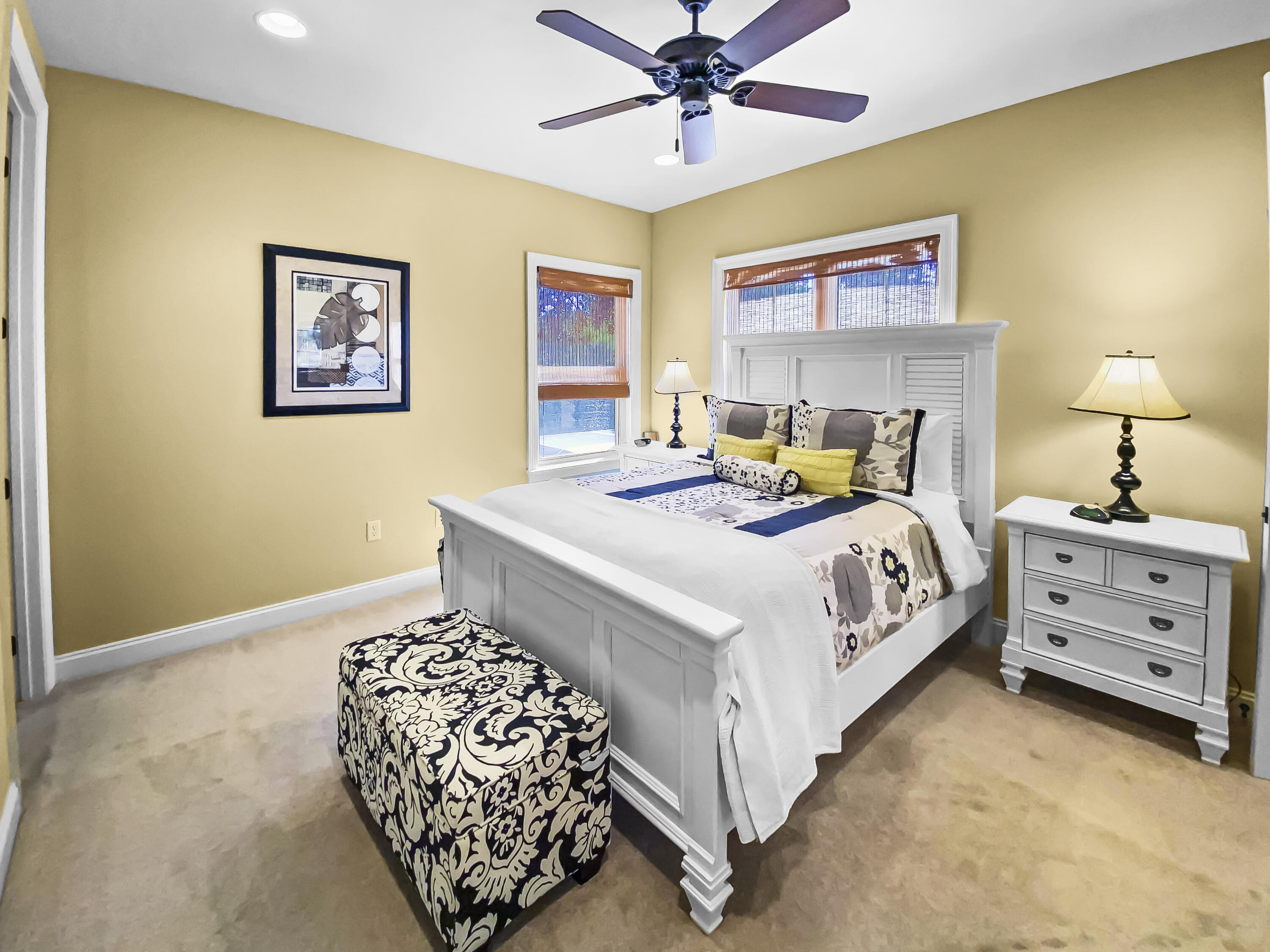 VINEYARD AT RAVEN OAKS - Residential