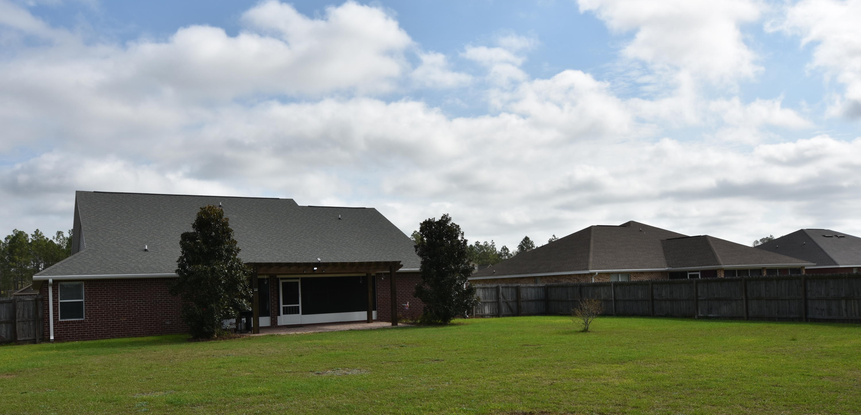 BROWNSTONE MANOR - Residential