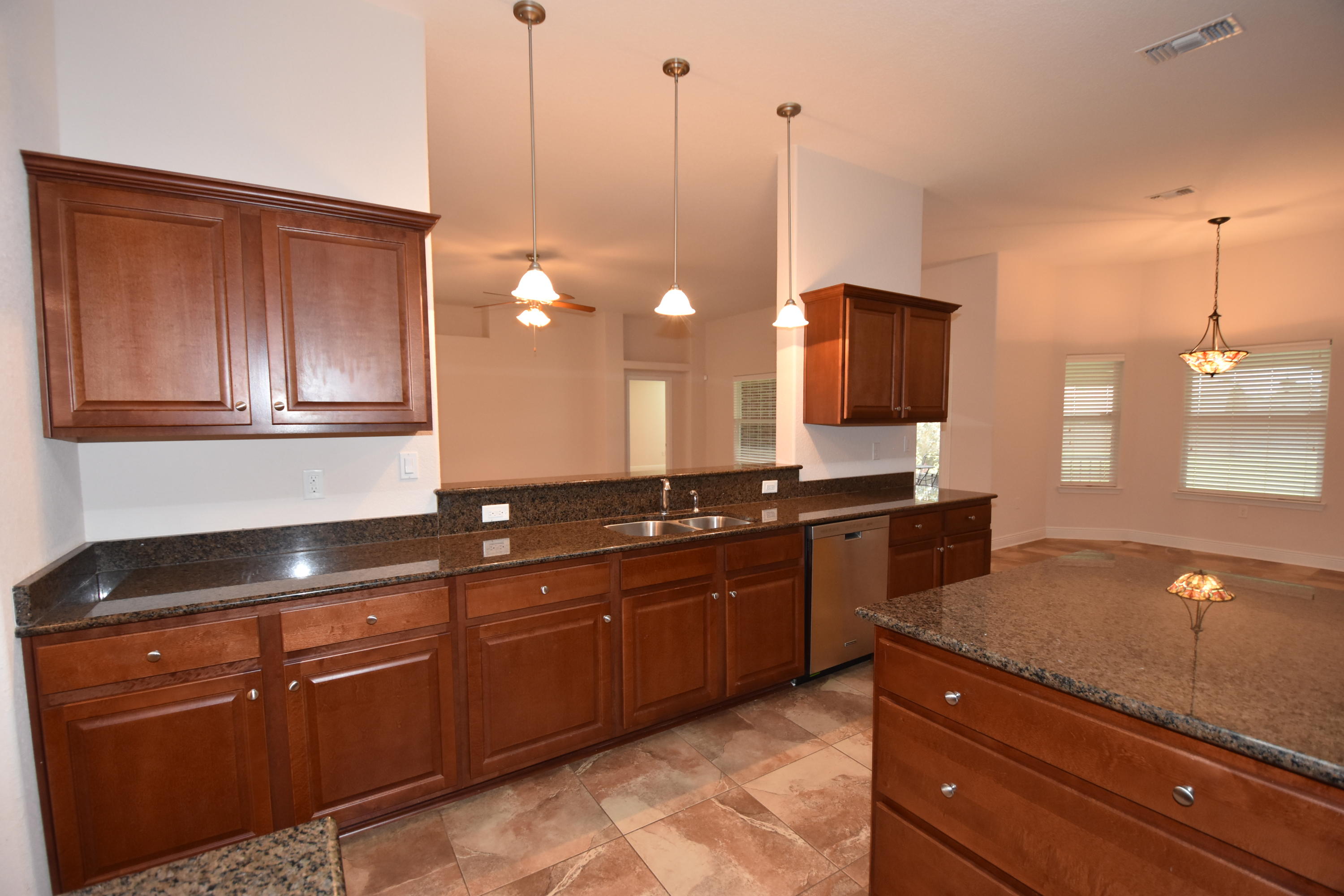 BROWNSTONE MANOR - Residential