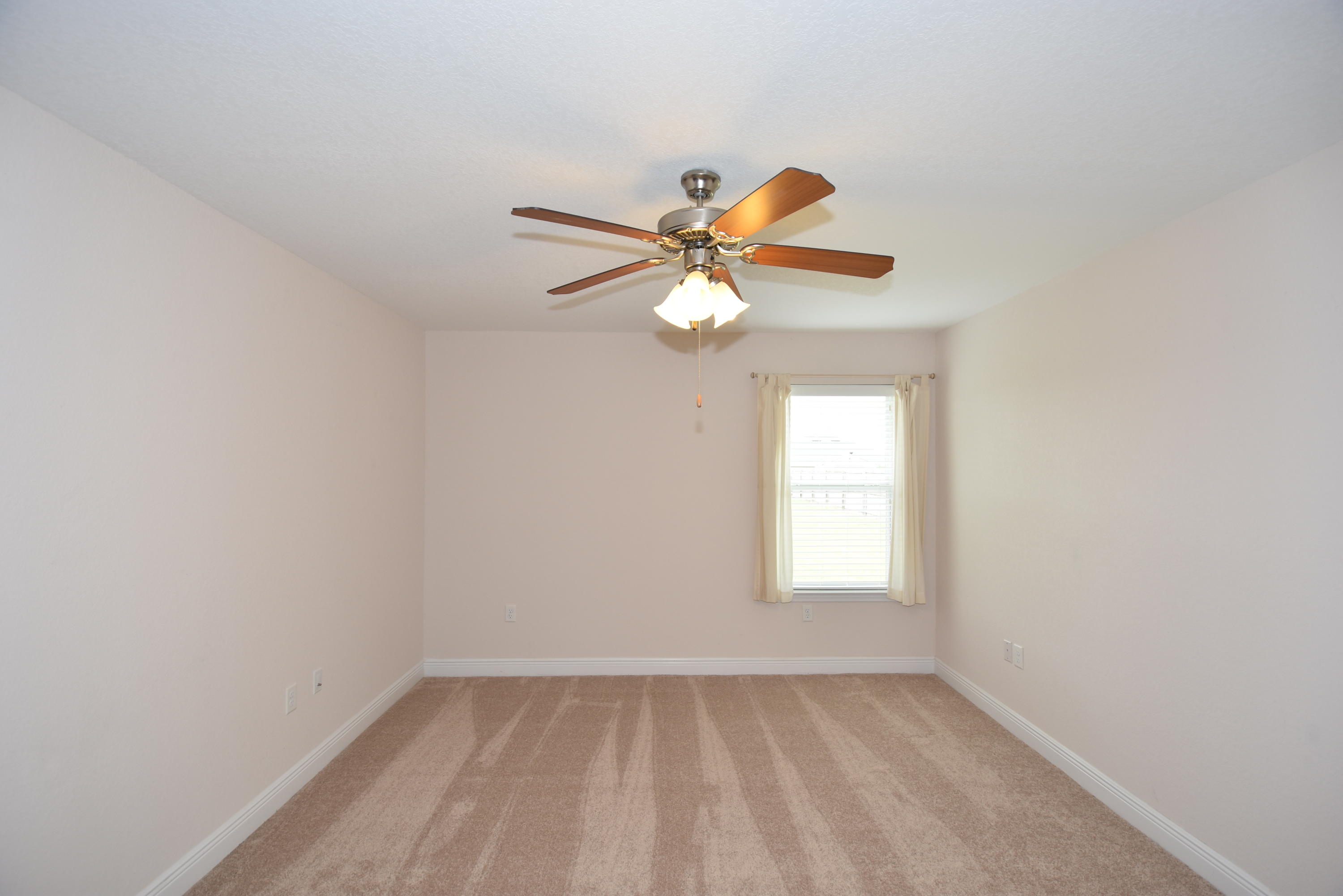 BROWNSTONE MANOR - Residential