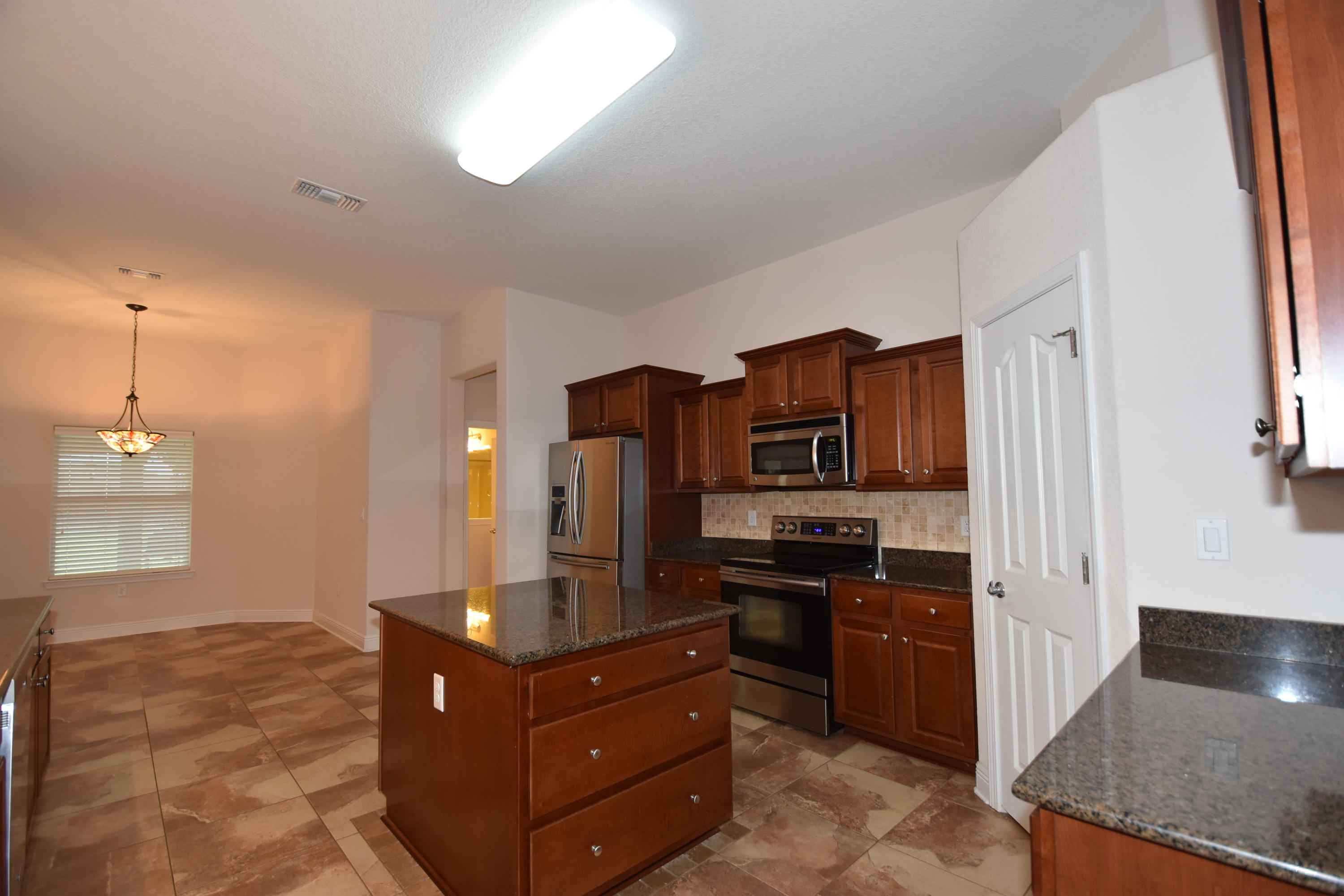 BROWNSTONE MANOR - Residential