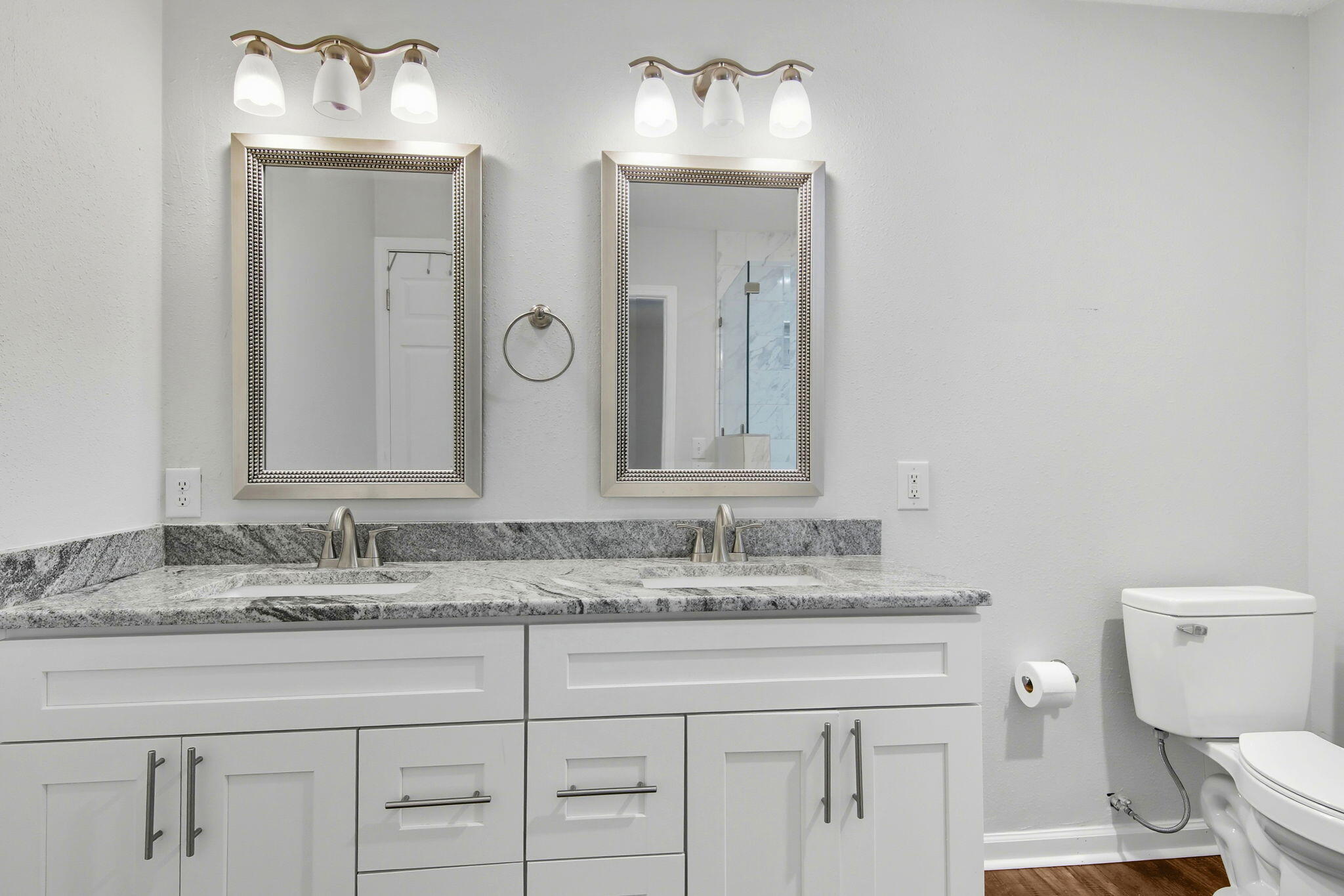PINEWOOD ESTATES - Residential