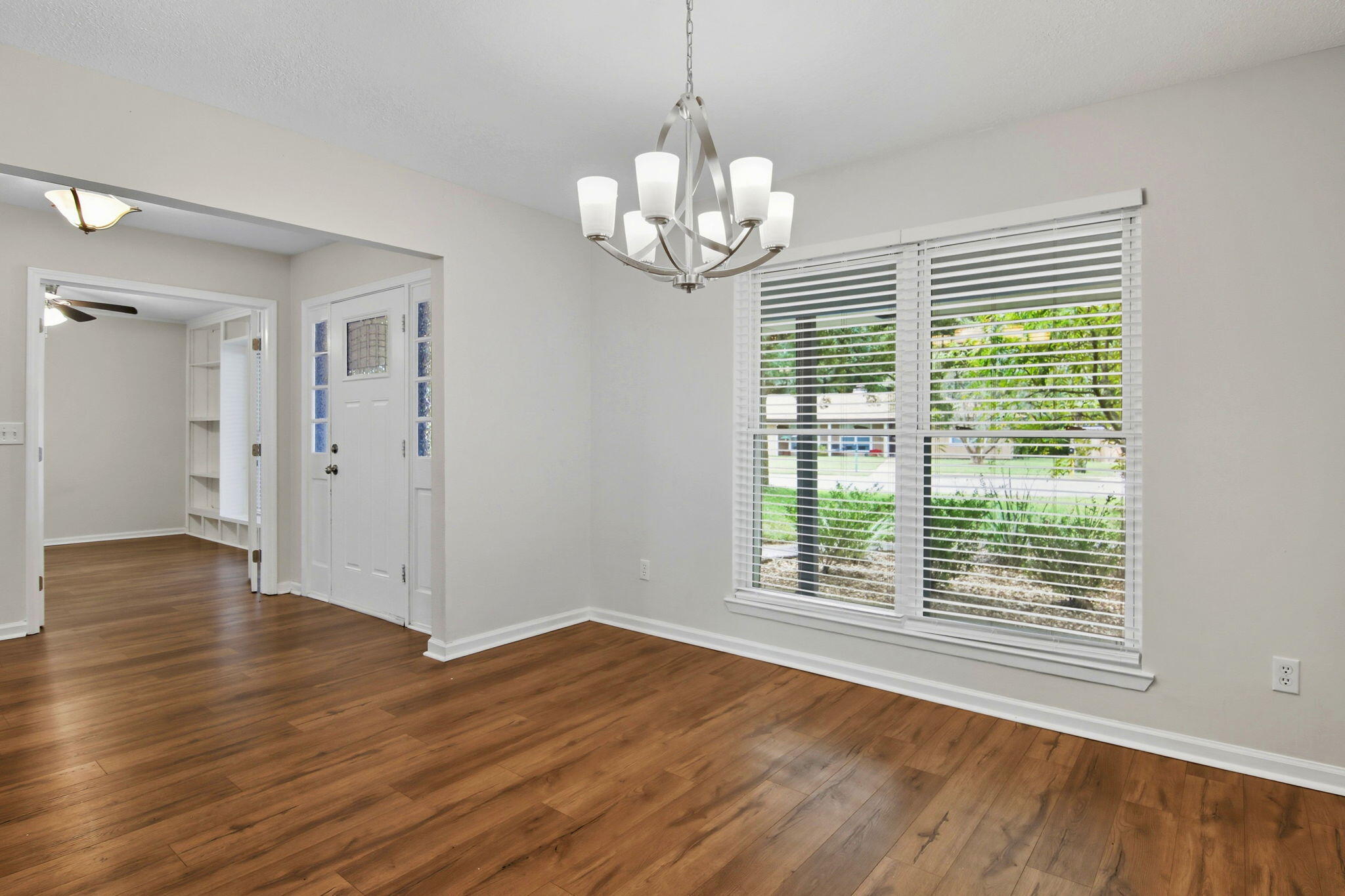 PINEWOOD ESTATES - Residential