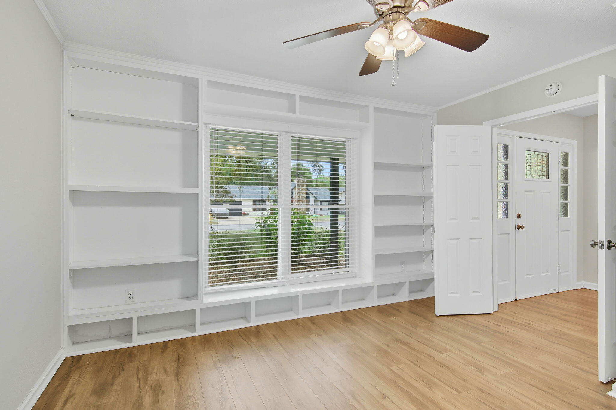 PINEWOOD ESTATES - Residential