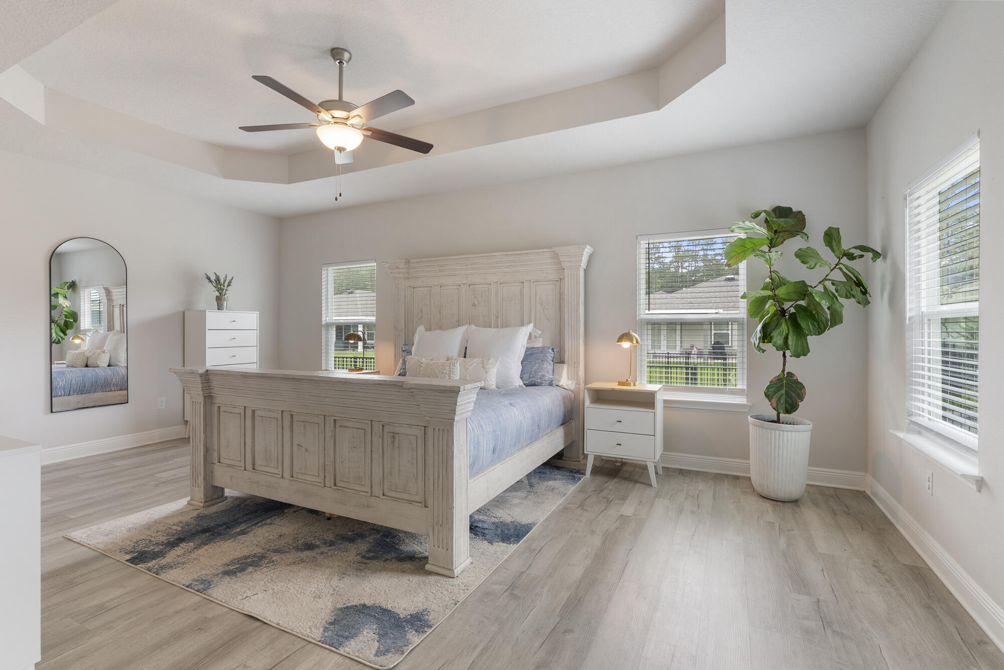 RIVERWALK PH I - Residential Lease