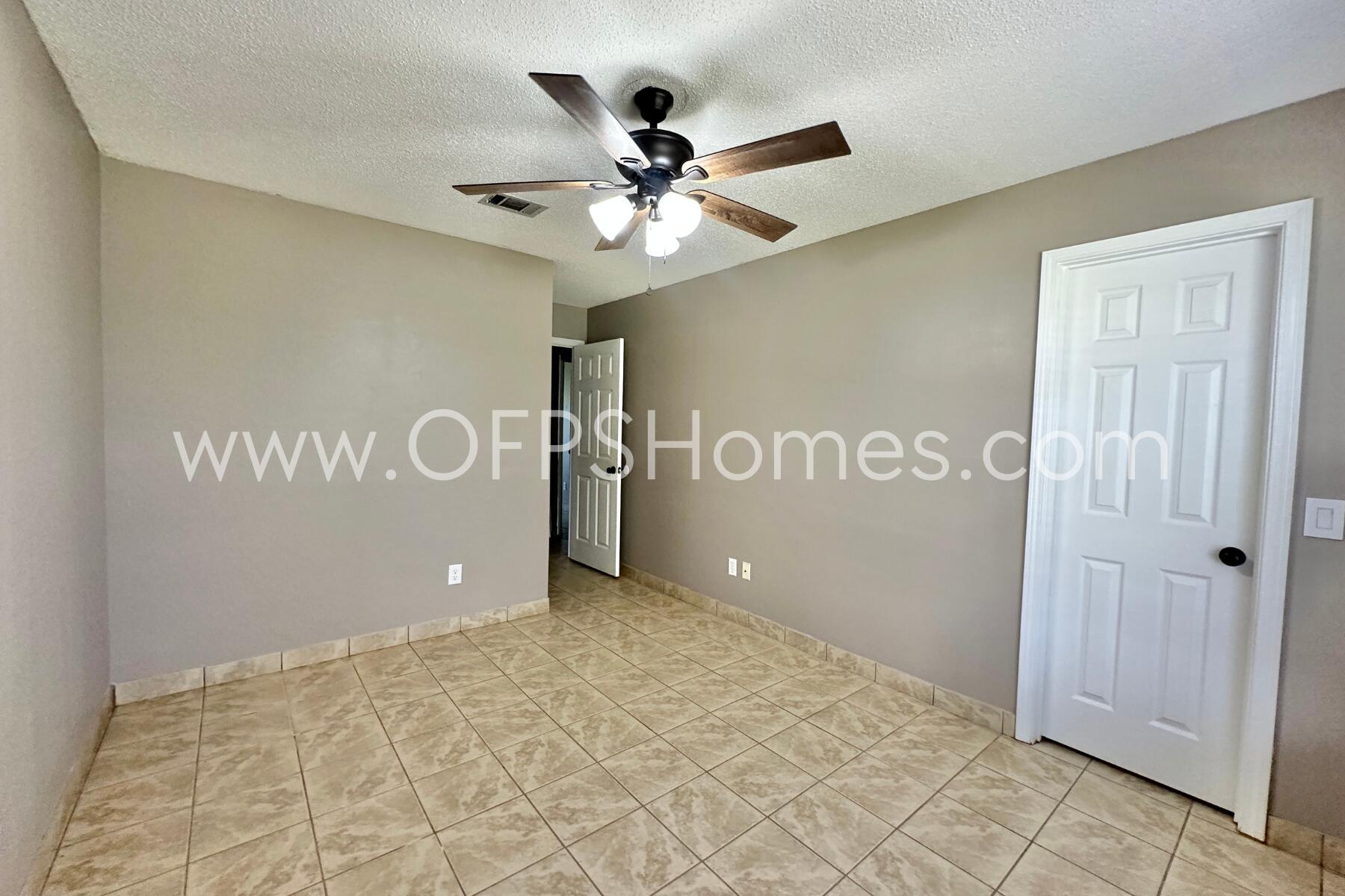 CHEROKEE BEND S/D PH 2 - Residential Lease