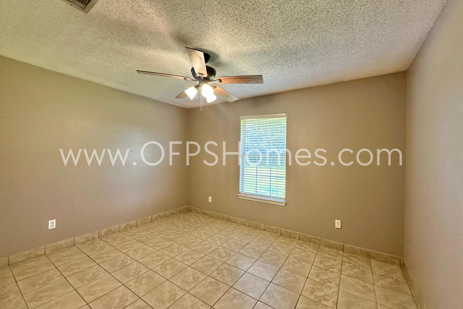 CHEROKEE BEND S/D PH 2 - Residential Lease