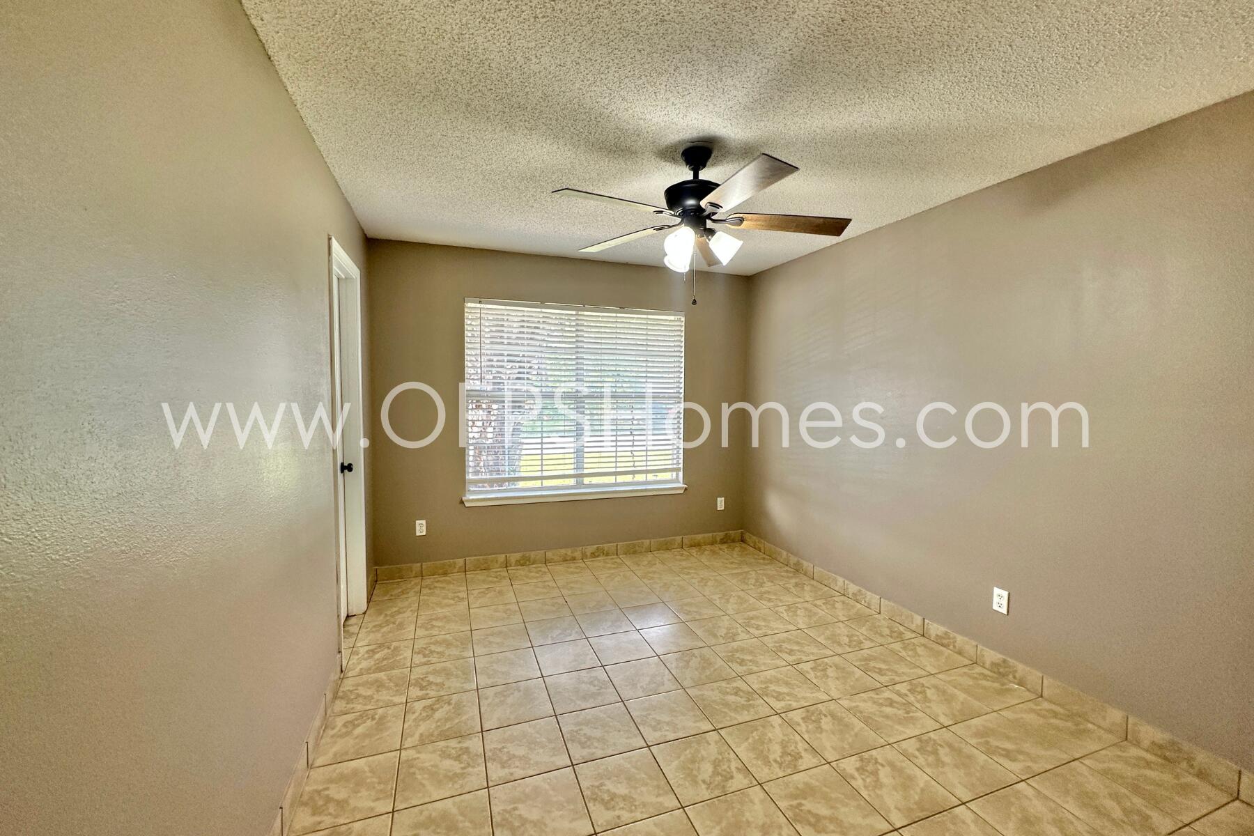 CHEROKEE BEND S/D PH 2 - Residential Lease