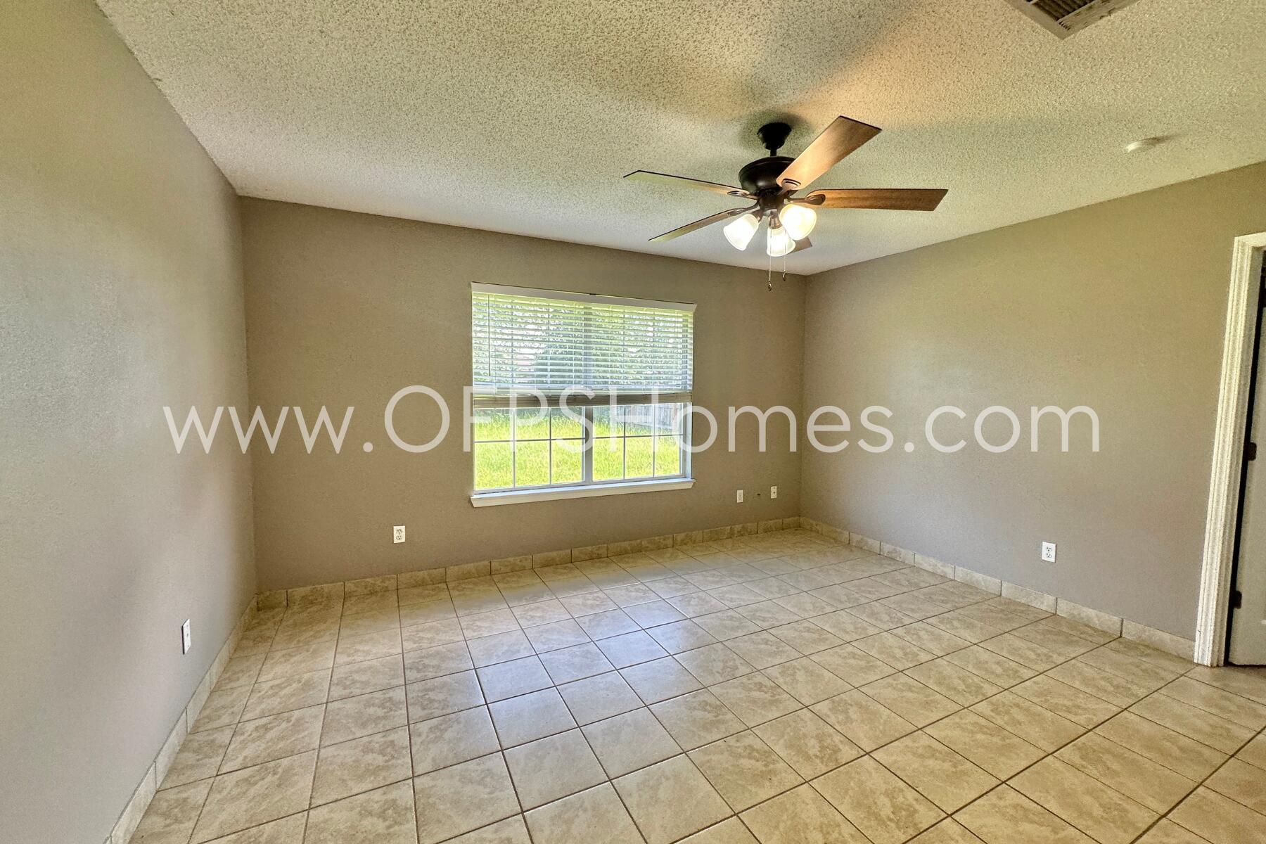 CHEROKEE BEND S/D PH 2 - Residential Lease
