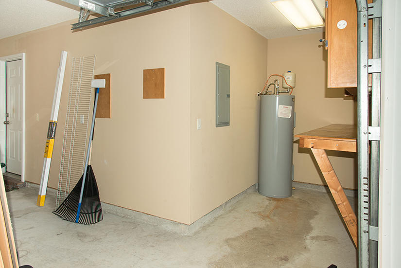 HOLLEY BY THE SEA - Residential Lease