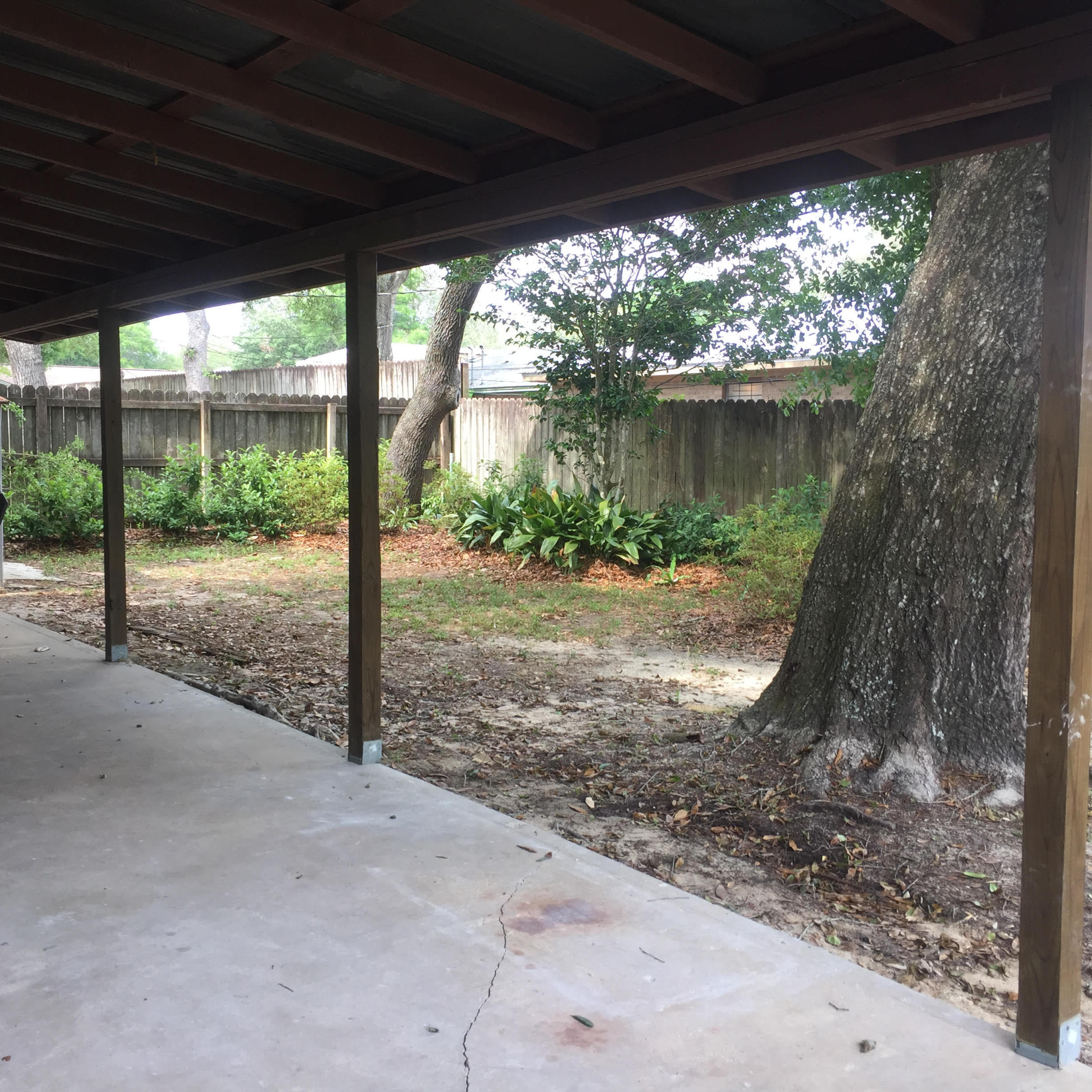 VALPARAISO PINECREST 6 - Residential