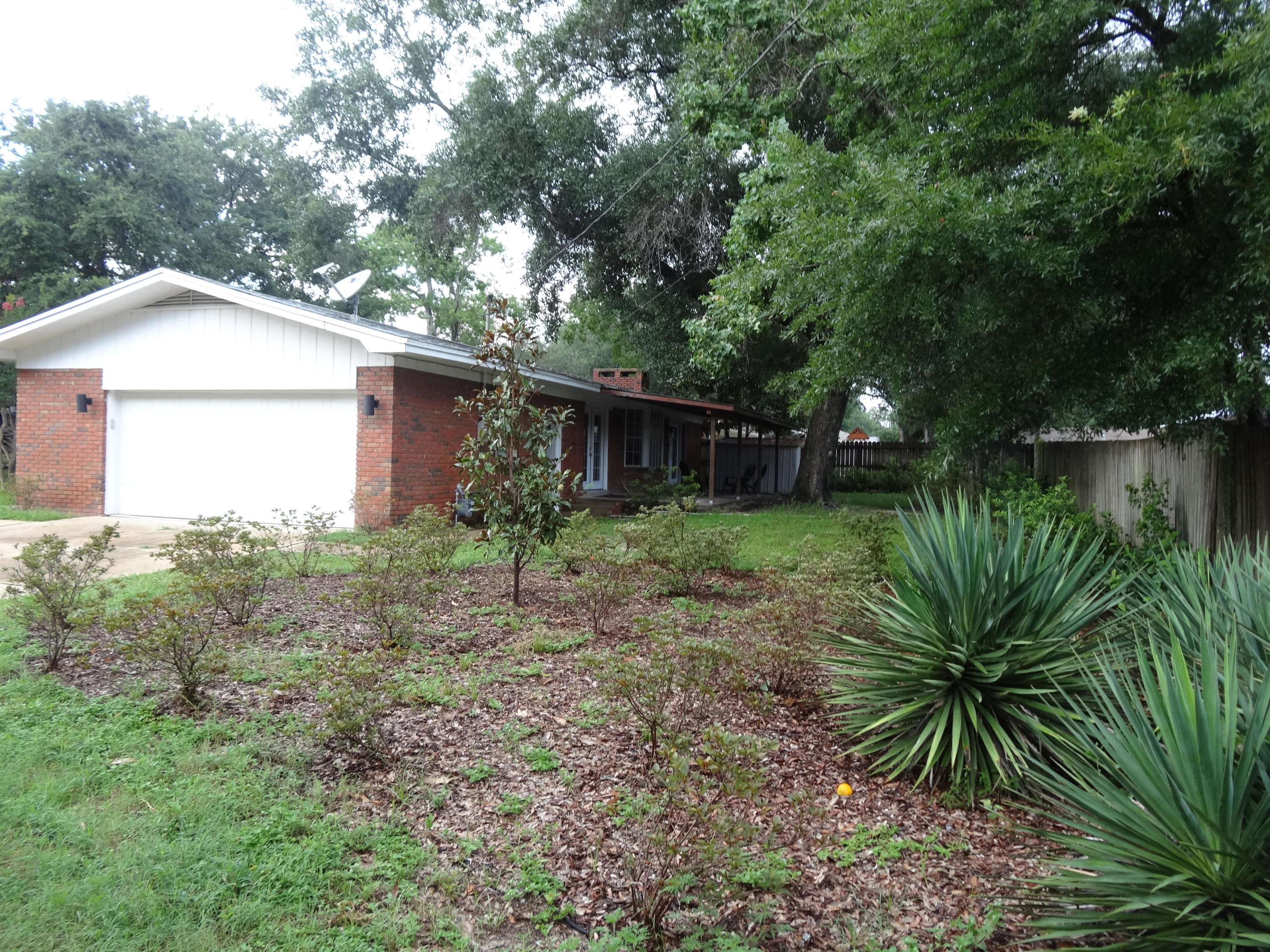 VALPARAISO PINECREST 6 - Residential