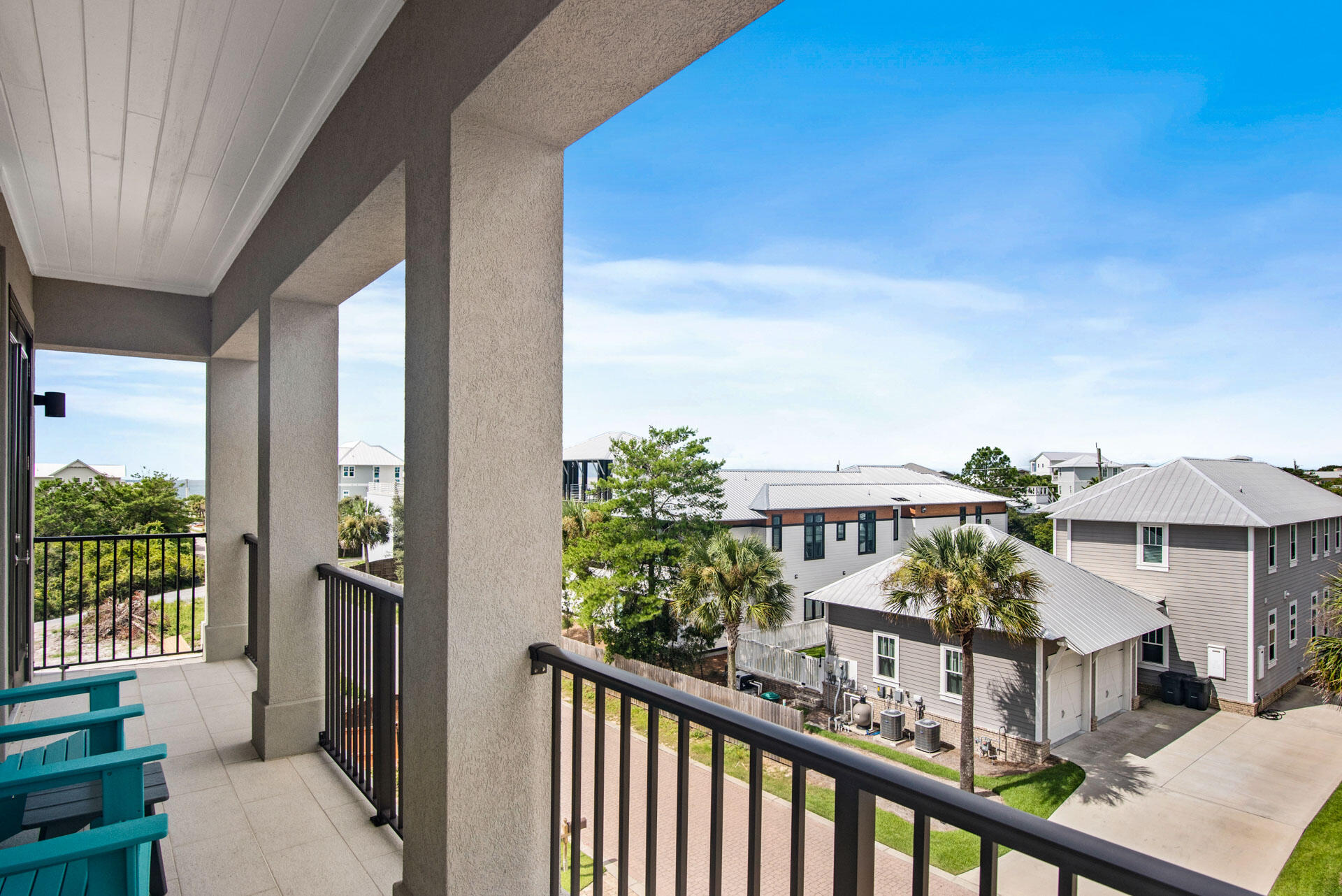 BEACH HIGHLANDS - Residential