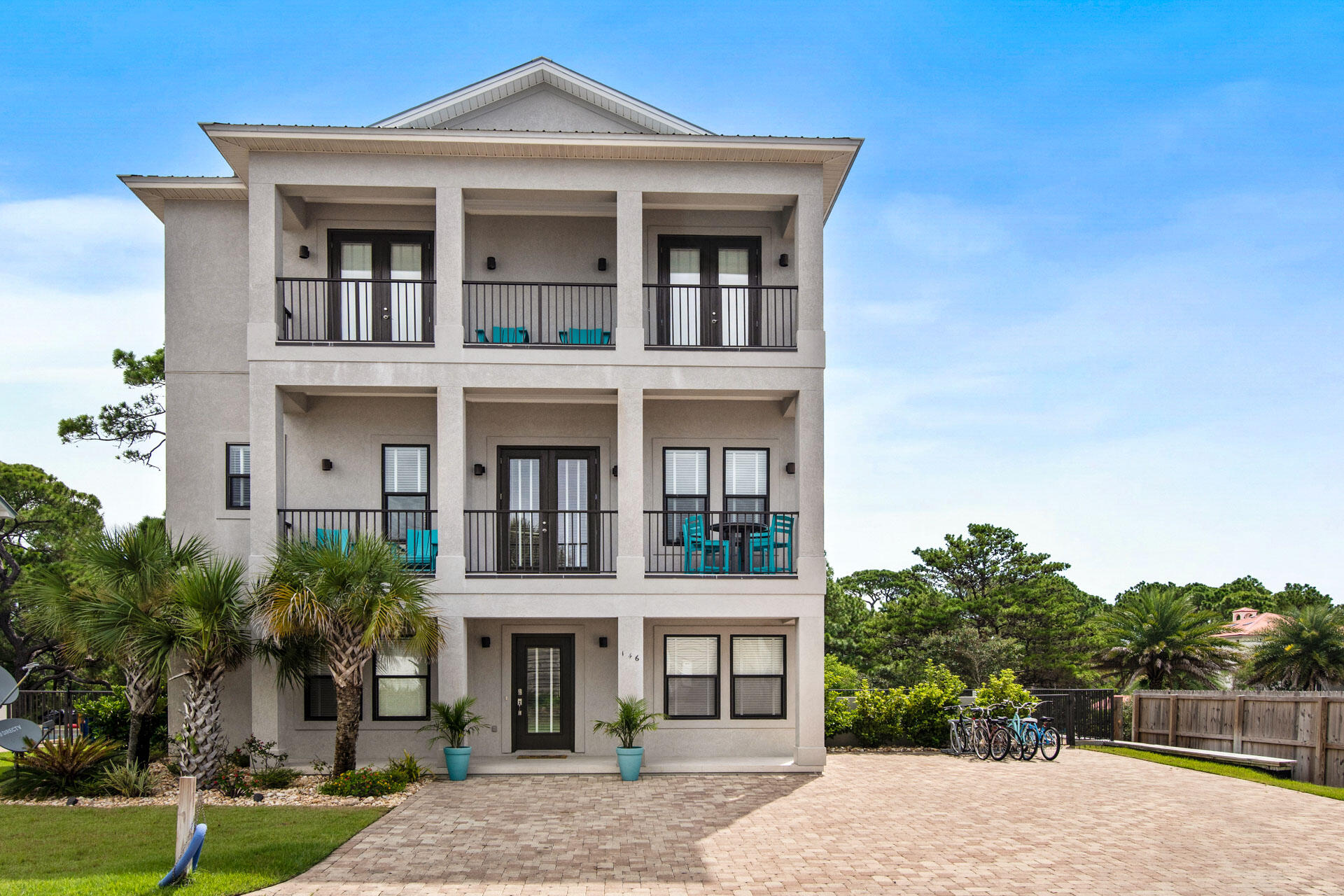 BEACH HIGHLANDS - Residential