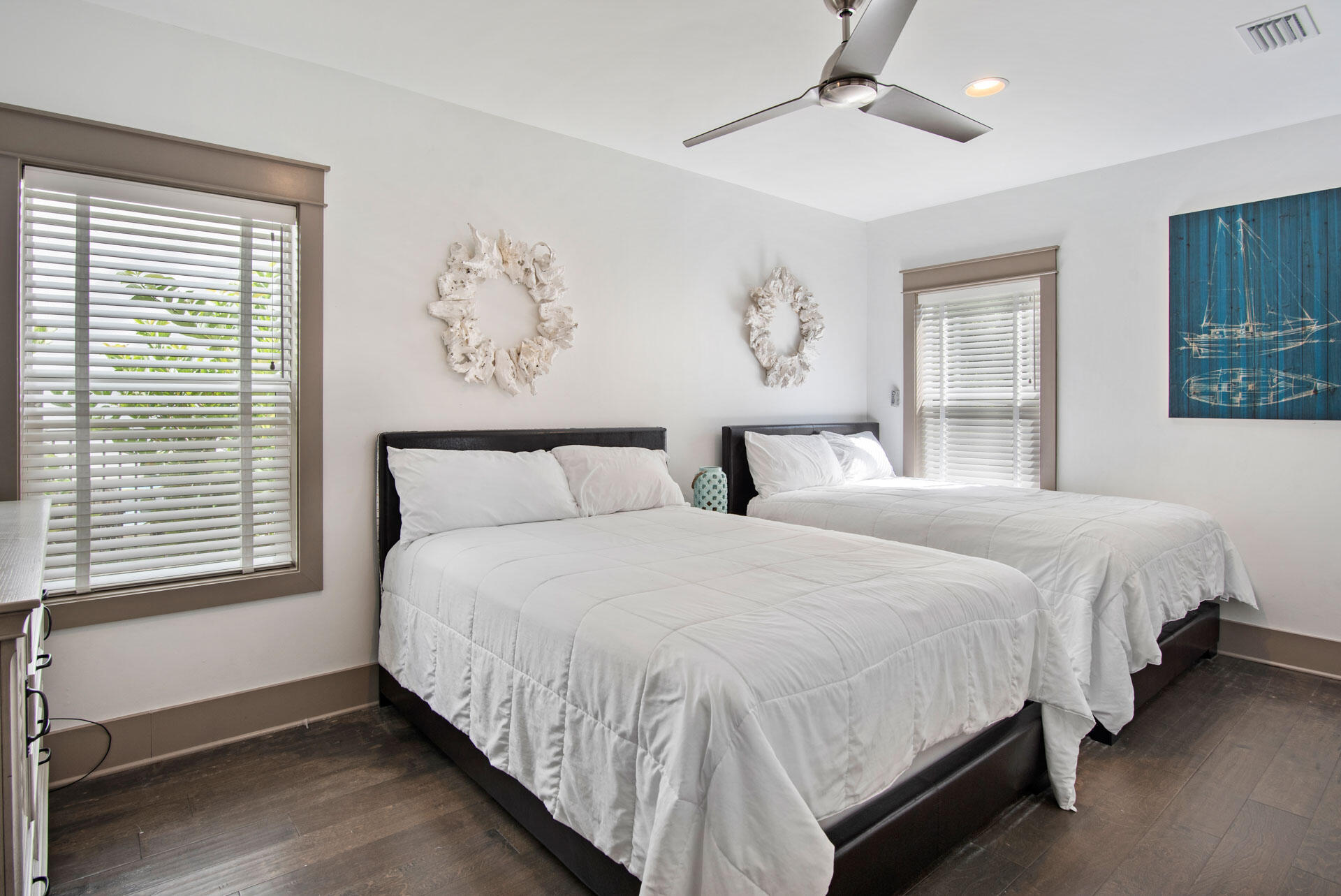 BEACH HIGHLANDS - Residential