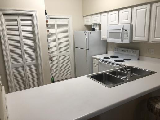 LAGUNA LANDING - Residential