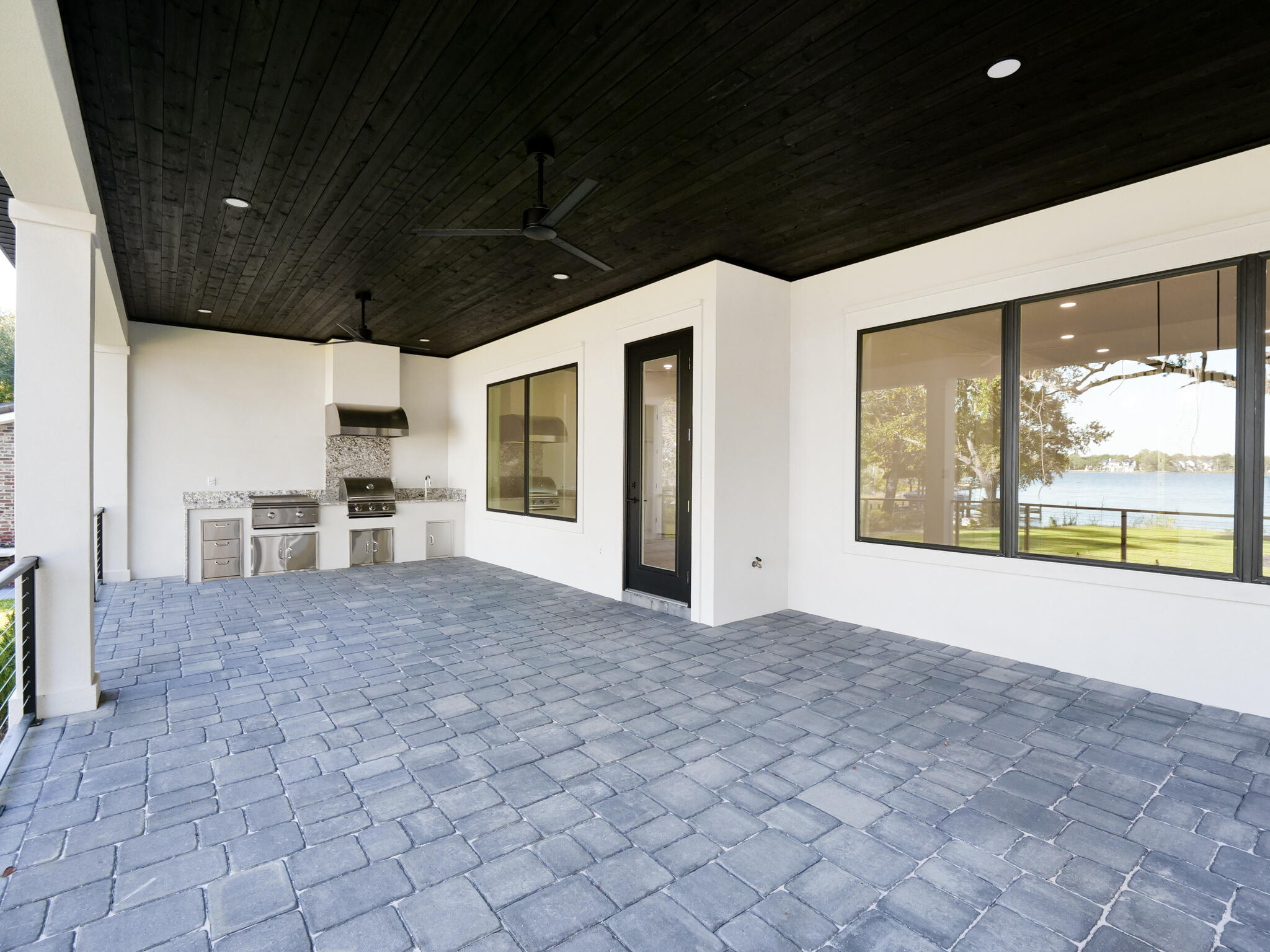 BAHIA VISTA - Residential